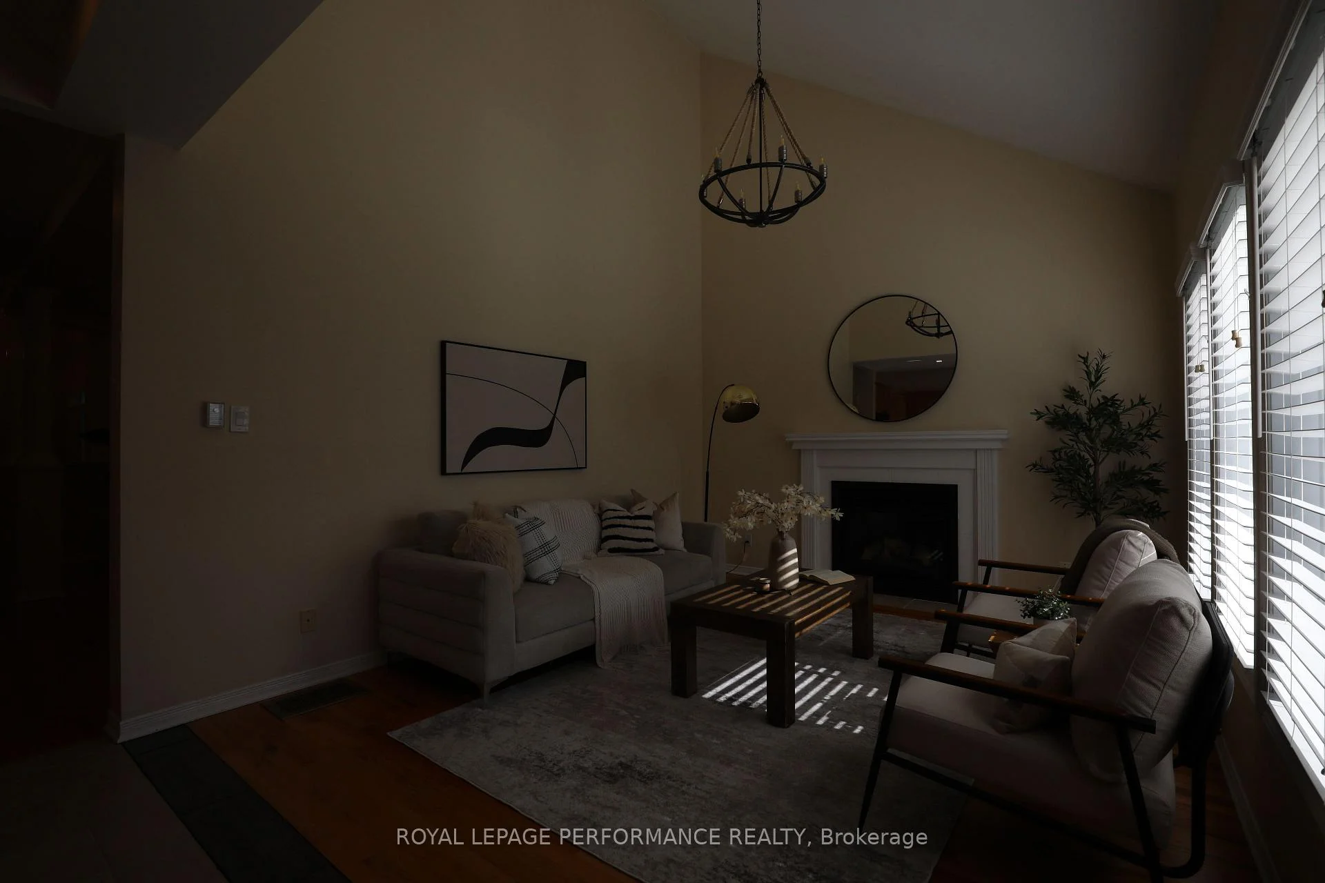 Photo 47 of 1582 Rumford Drive, Ottawa, Fallingbrook/Pineridge — HOMEH