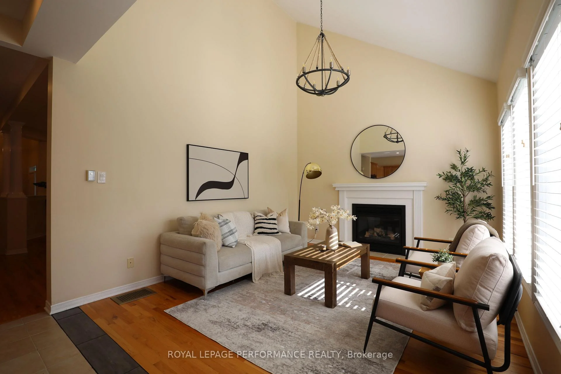Photo 49 of 1582 Rumford Drive, Ottawa, Fallingbrook/Pineridge — HOMEH