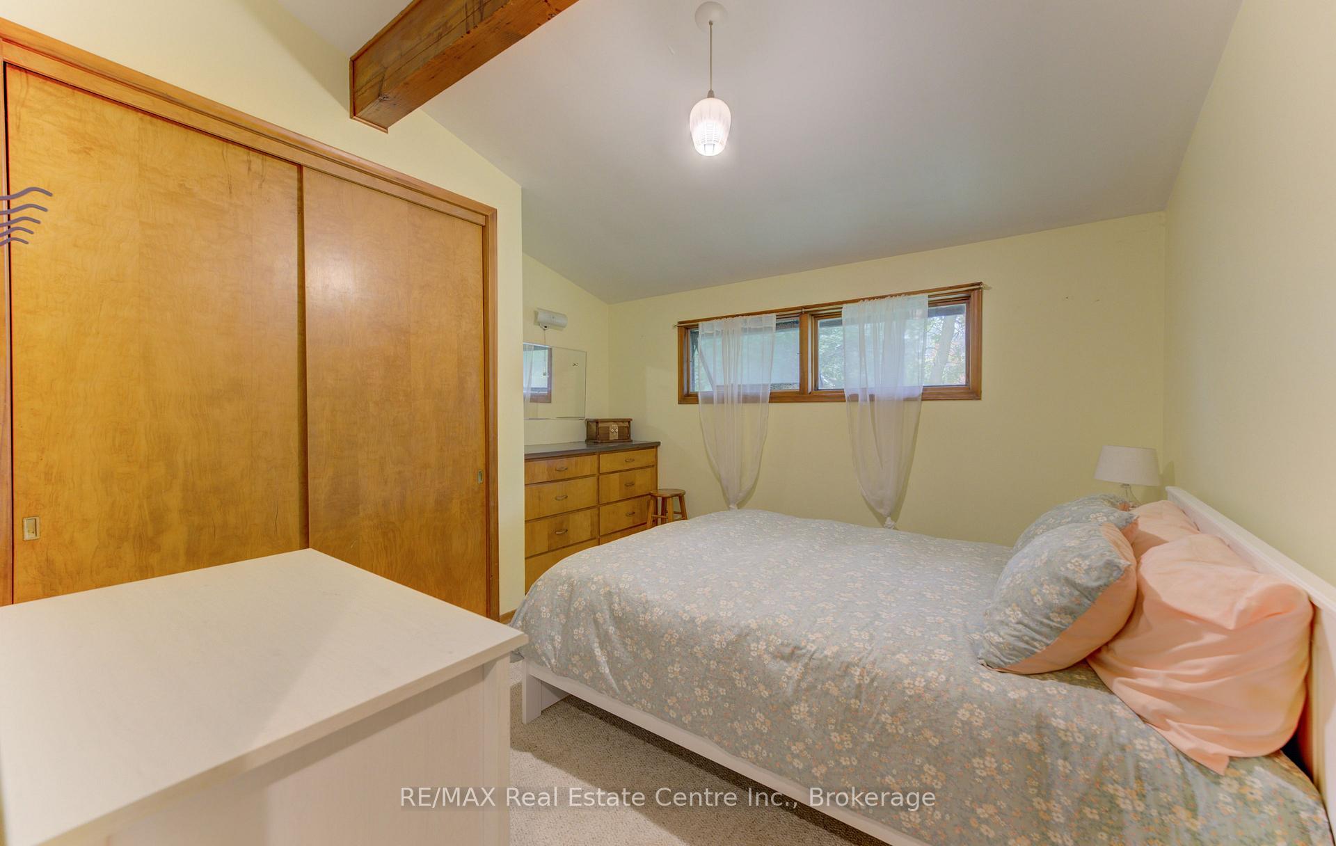 Photo 13 of 80 Chapel Hill Drive, Kitchener, Brigadoon — HOMEH