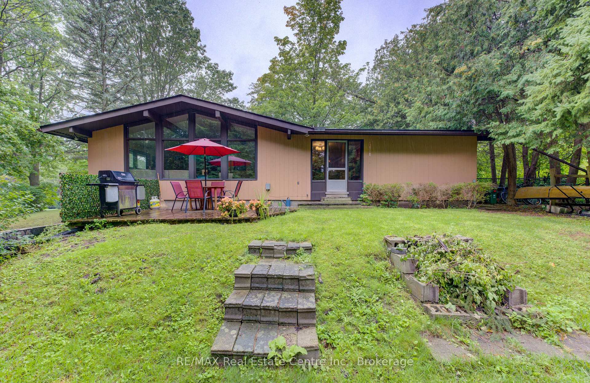 Photo 20 of 80 Chapel Hill Drive, Kitchener, Brigadoon — HOMEH
