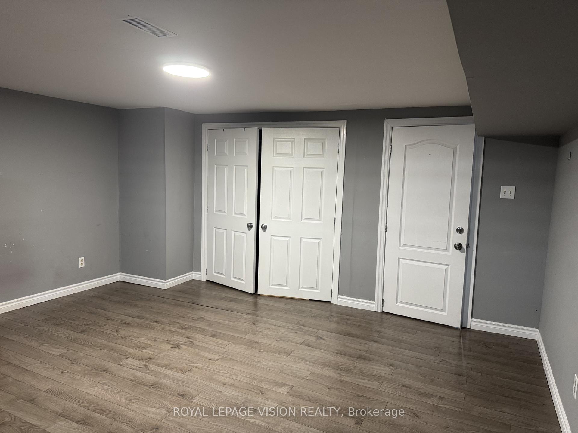 Photo 12 of 27 Maitland Drive, Barrie, Grove East — HOMEH