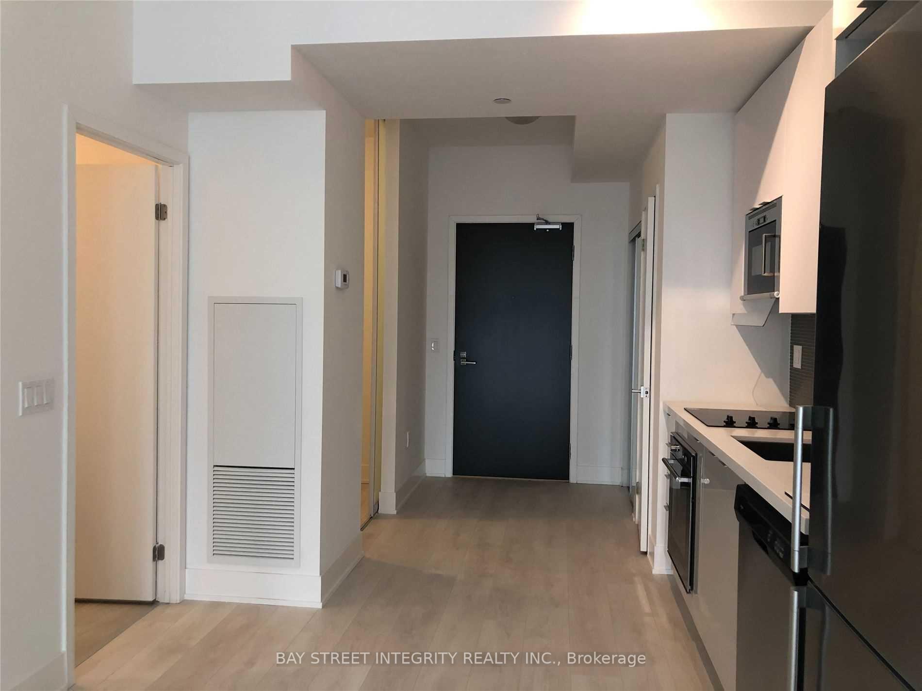 Photo 4 of Unit 1606, 2908 Highway 7 Road, Vaughan, Concord — HOMEH