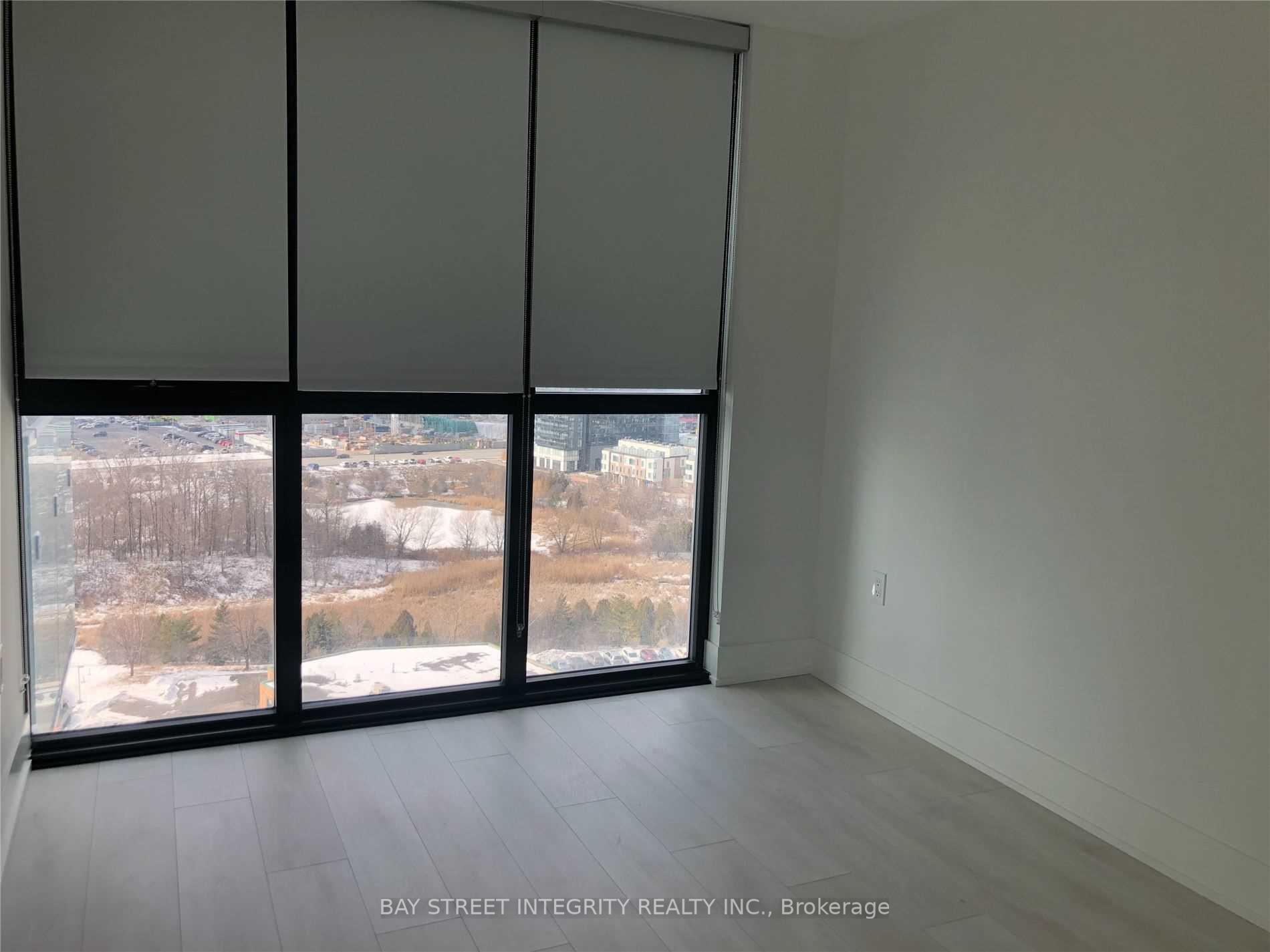 Photo 8 of Unit 1606, 2908 Highway 7 Road, Vaughan, Concord — HOMEH