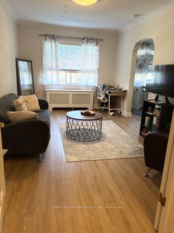 Photo 5 of Unit 2, 1651 Bayview Avenue, Toronto, Leaside — HOMEH
