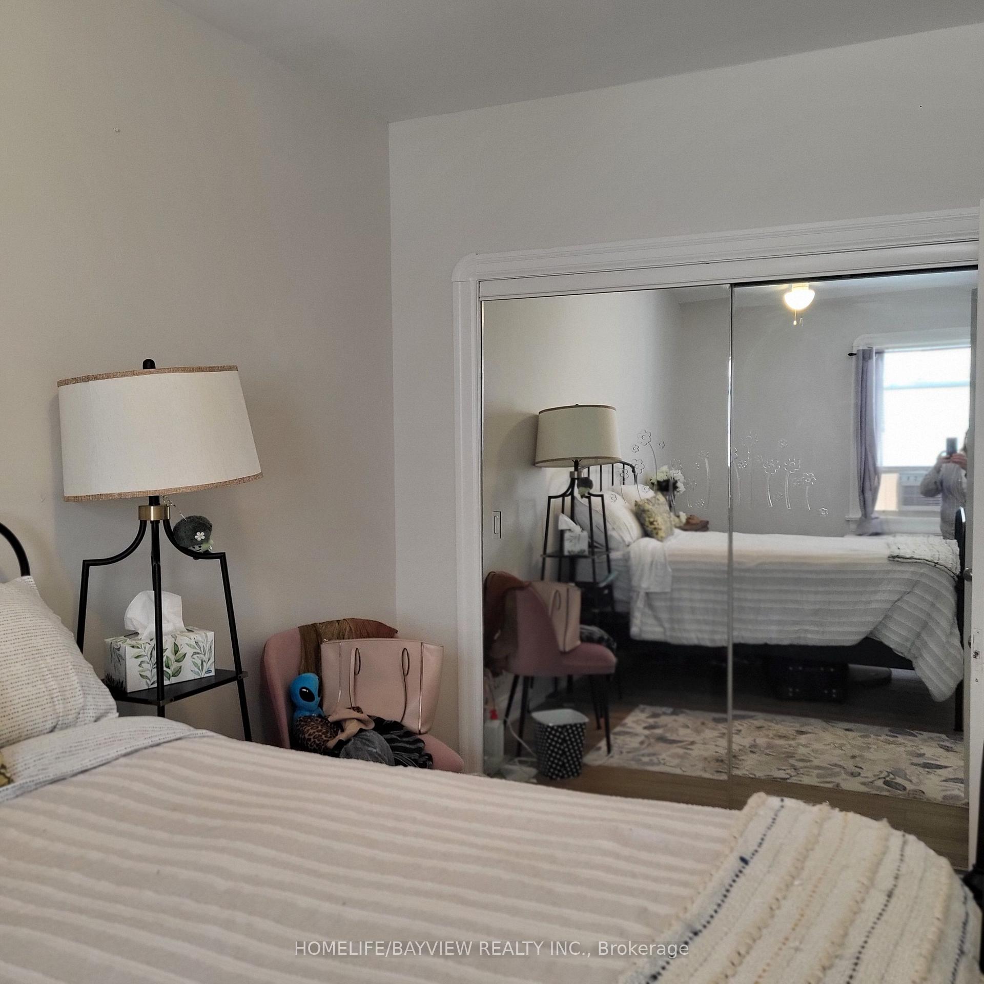 Photo 12 of Unit 2, 1651 Bayview Avenue, Toronto, Leaside — HOMEH