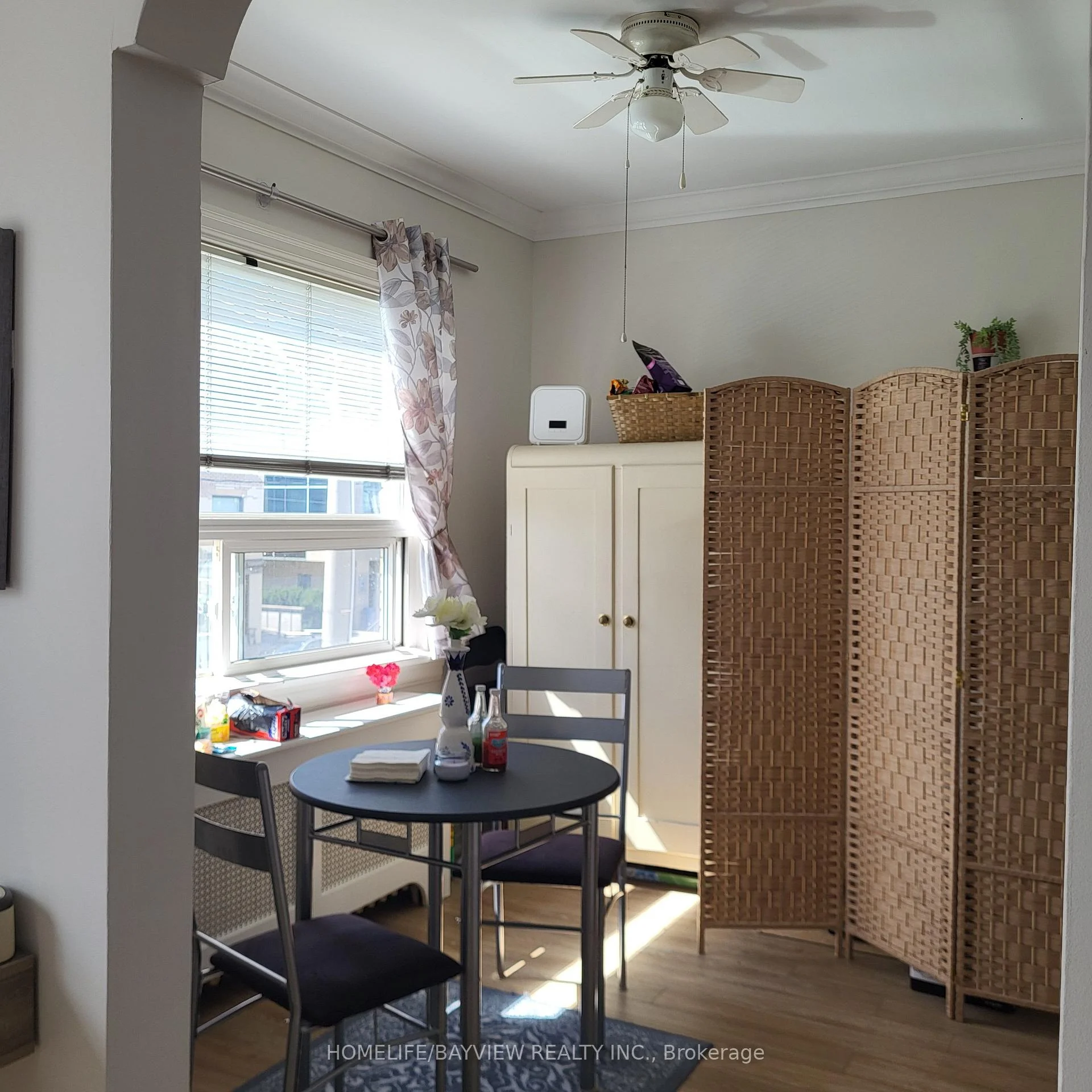 Photo 10 of Unit 2, 1651 Bayview Avenue, Toronto, Leaside — HOMEH