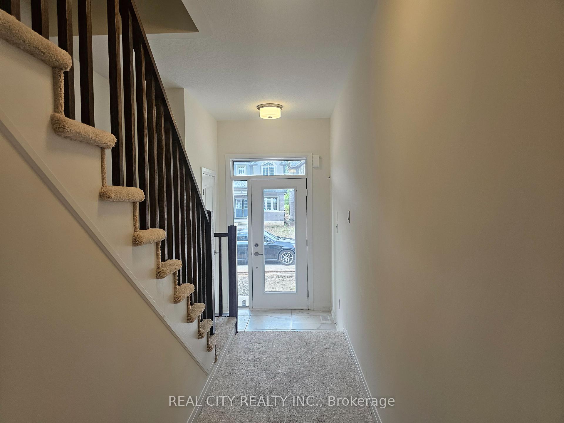 Photo 4 of 48 McKernan Avenue, Brantford, Mayfair — HOMEH