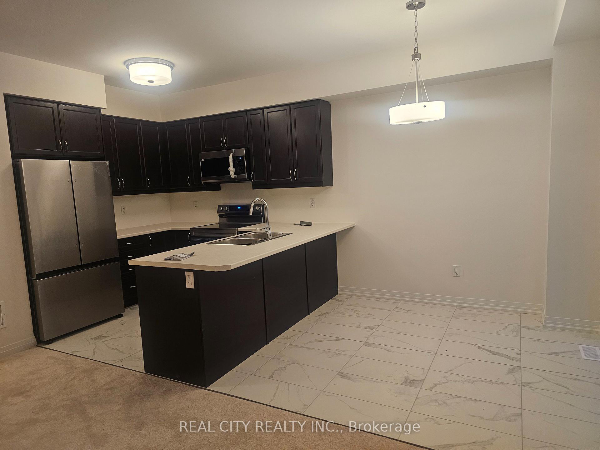 Photo 9 of 48 McKernan Avenue, Brantford, Mayfair — HOMEH