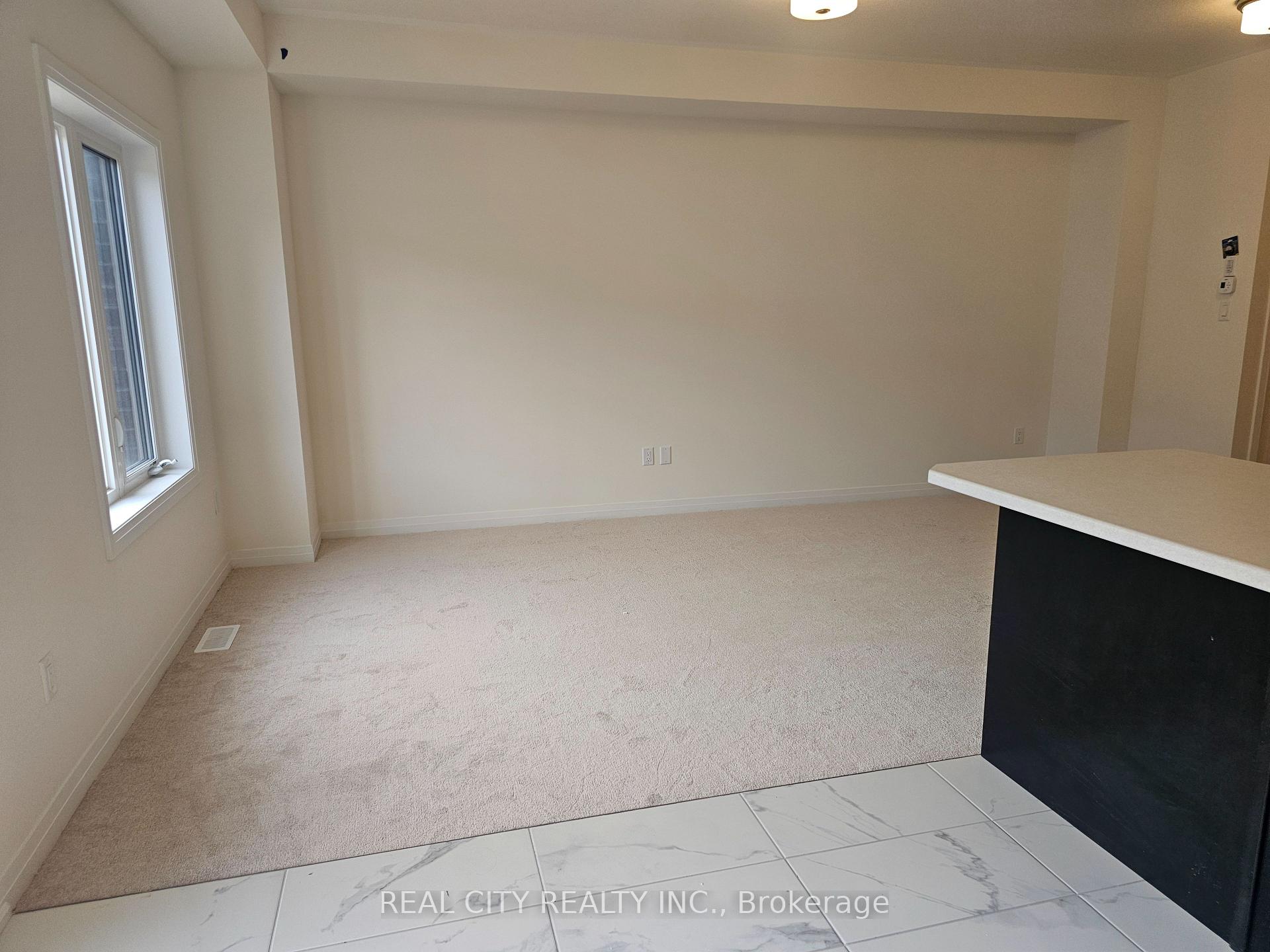 Photo 15 of 48 McKernan Avenue, Brantford, Mayfair — HOMEH
