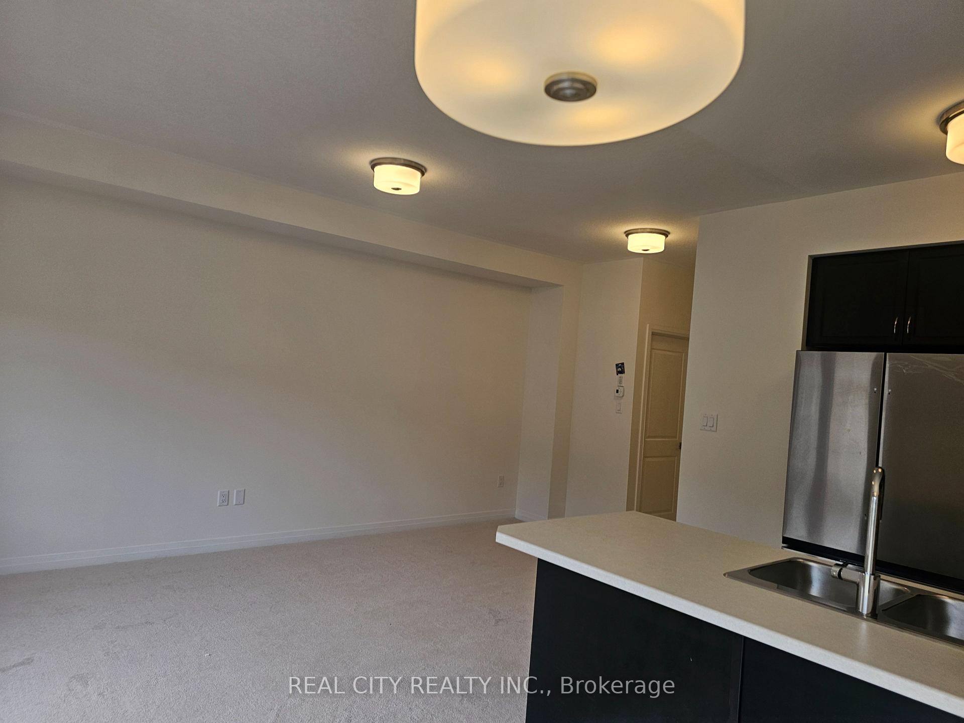 Photo 17 of 48 McKernan Avenue, Brantford, Mayfair — HOMEH