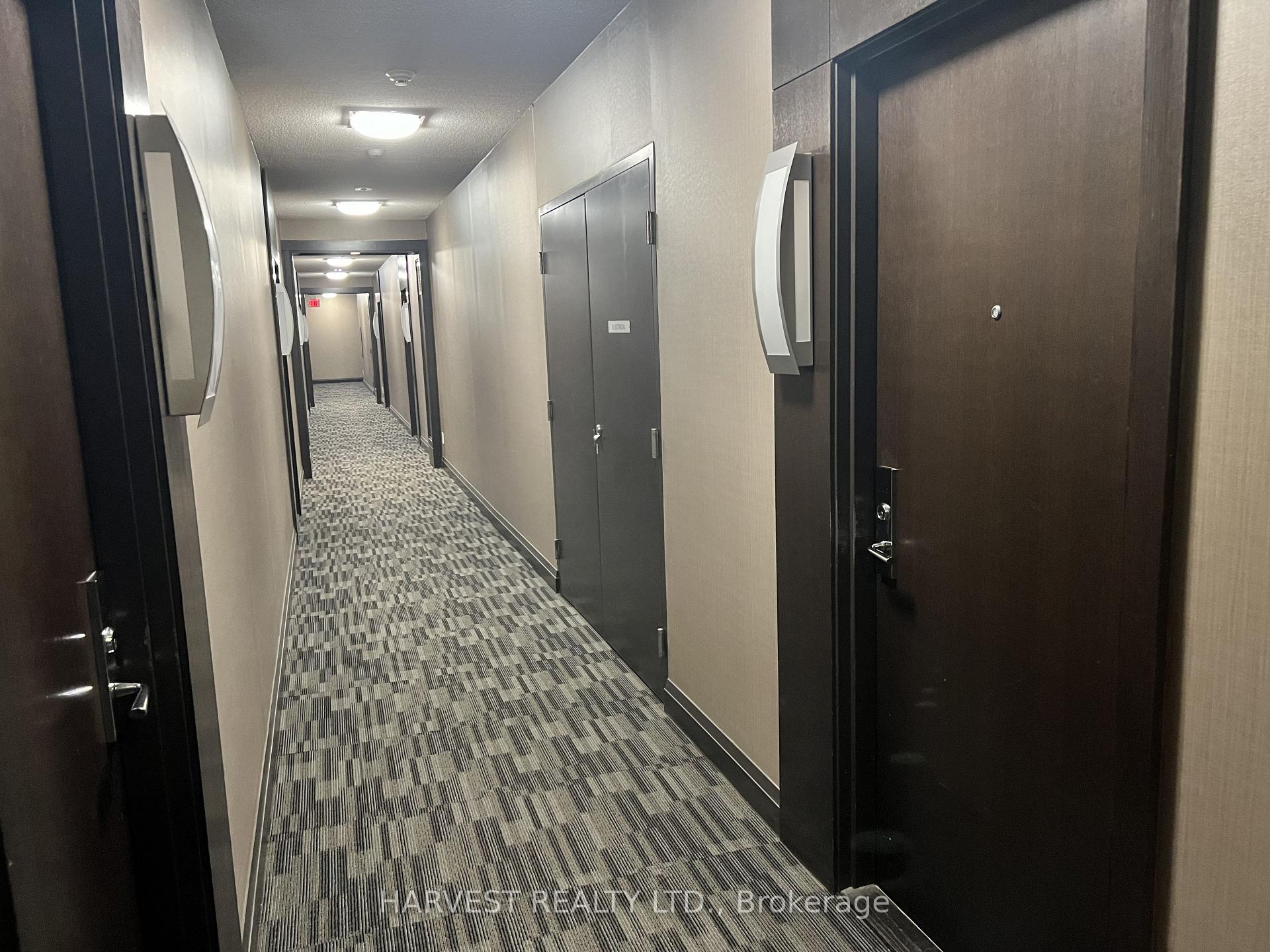 Photo 3 of Unit 609, 21 Upper Duke Crescent, Markham, Unionville — HOMEH