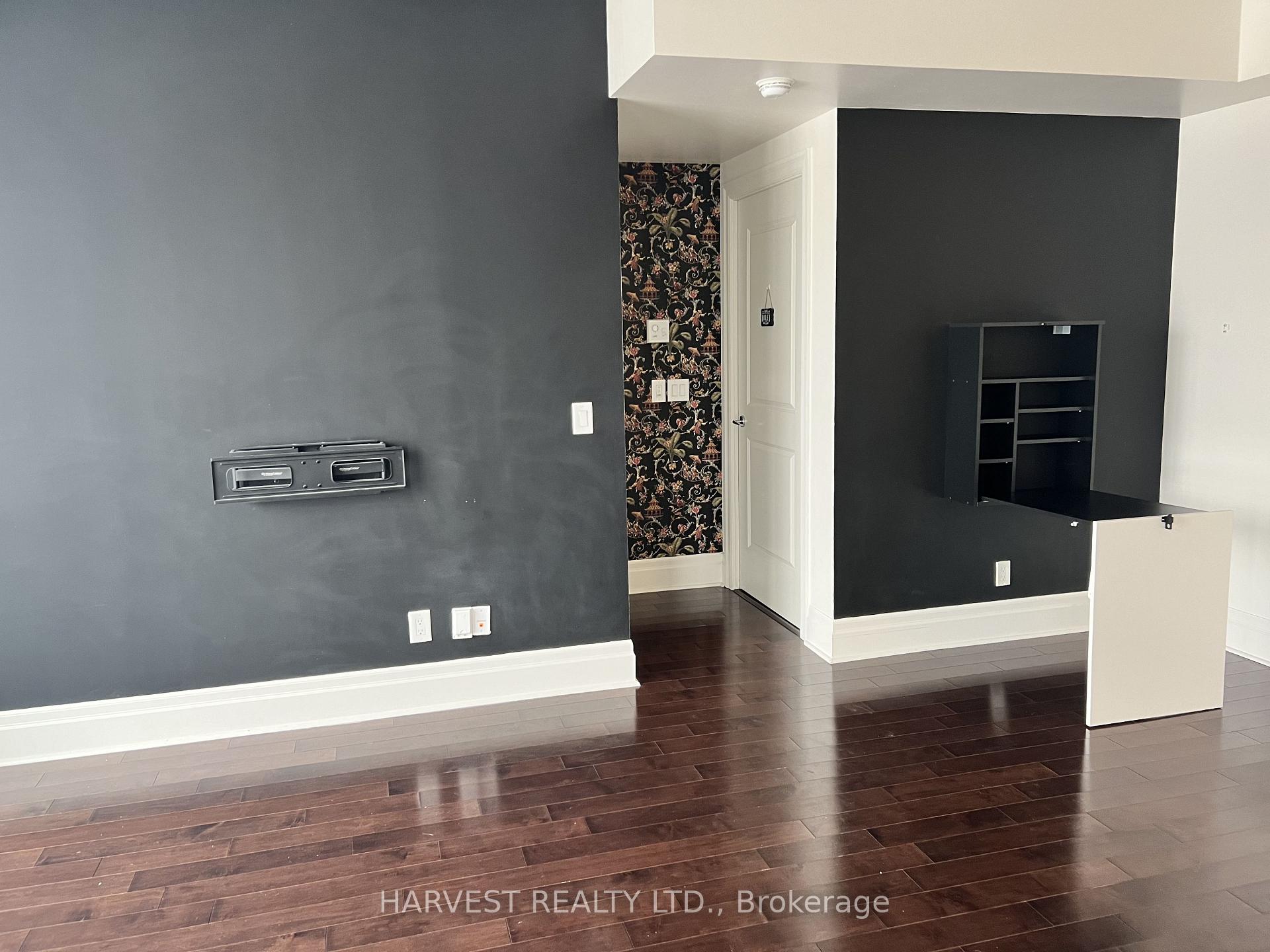 Photo 11 of Unit 609, 21 Upper Duke Crescent, Markham, Unionville — HOMEH