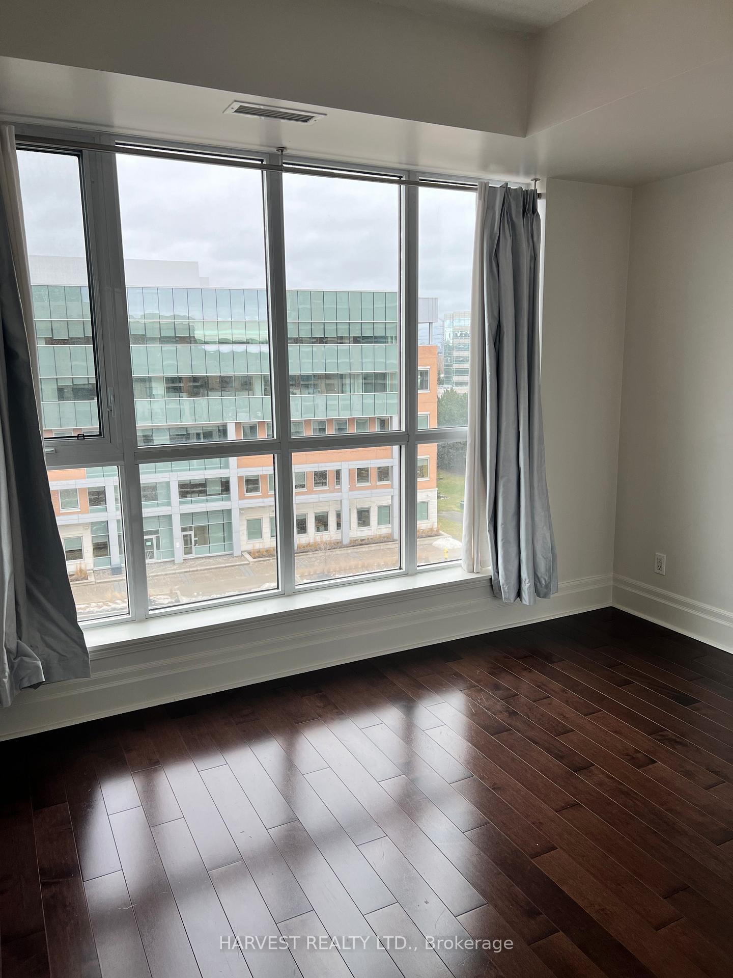 Photo 18 of Unit 609, 21 Upper Duke Crescent, Markham, Unionville — HOMEH