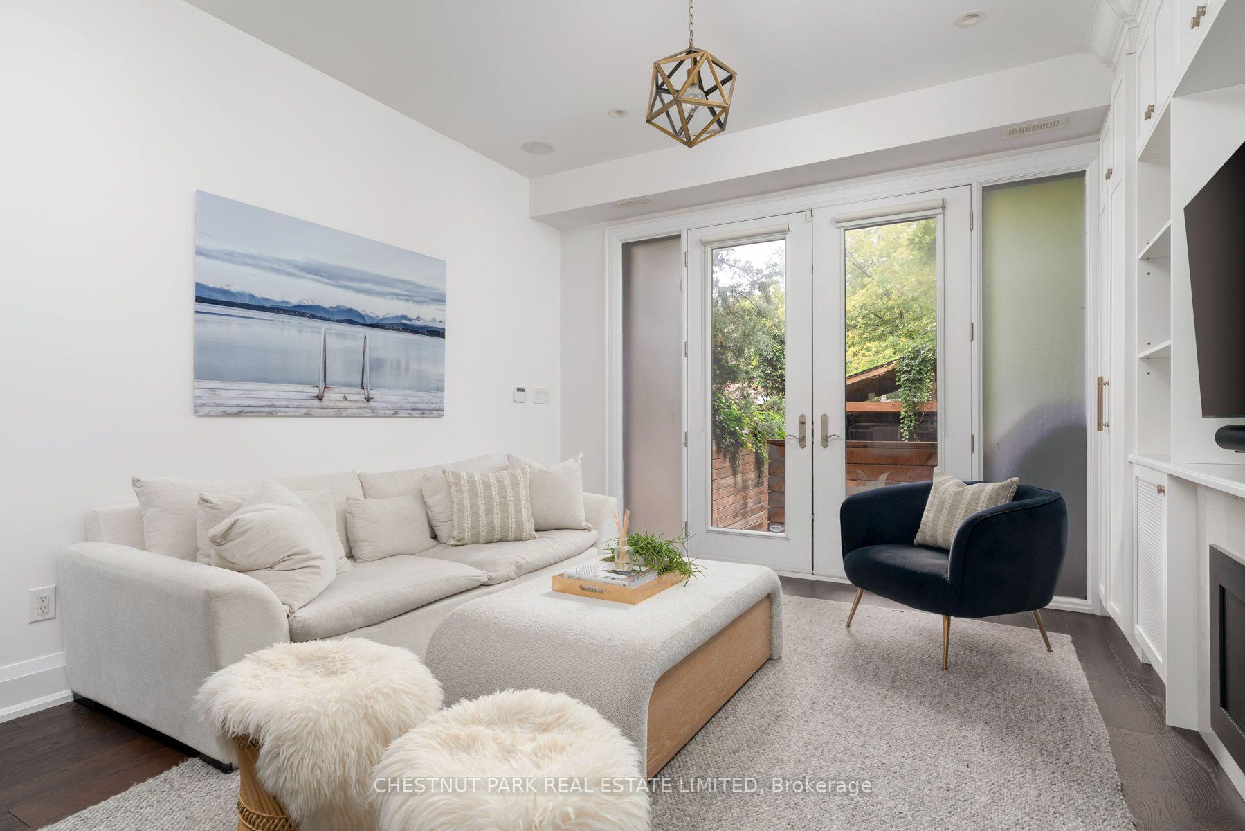 Photo 14 of 257 Borden Street, Toronto, University — HOMEH