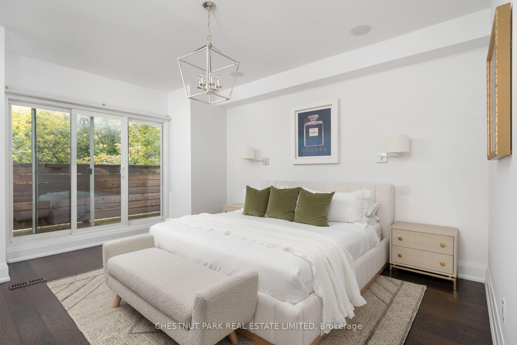 Photo 18 of 257 Borden Street, Toronto, University — HOMEH