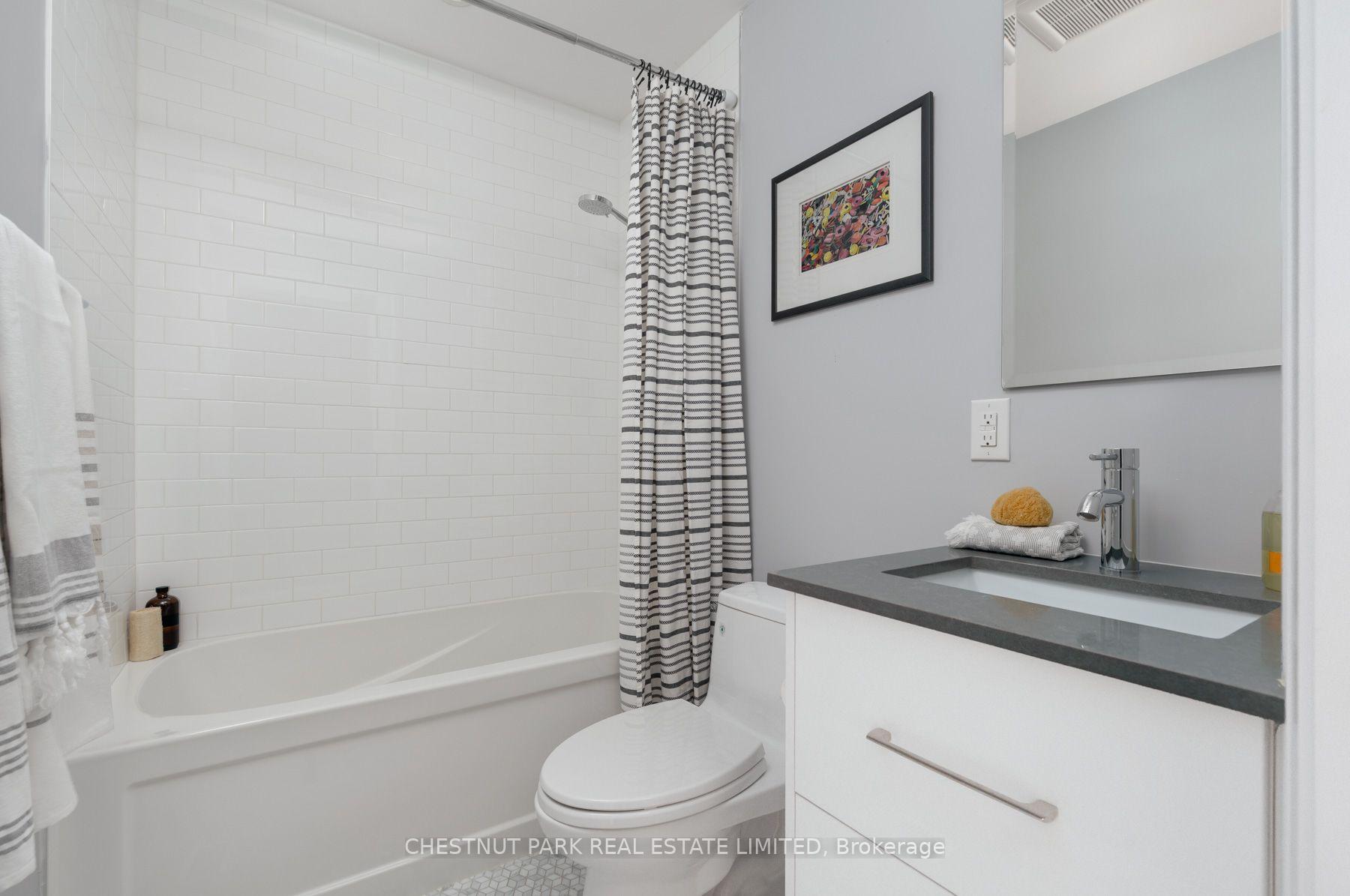 Photo 27 of 257 Borden Street, Toronto, University — HOMEH