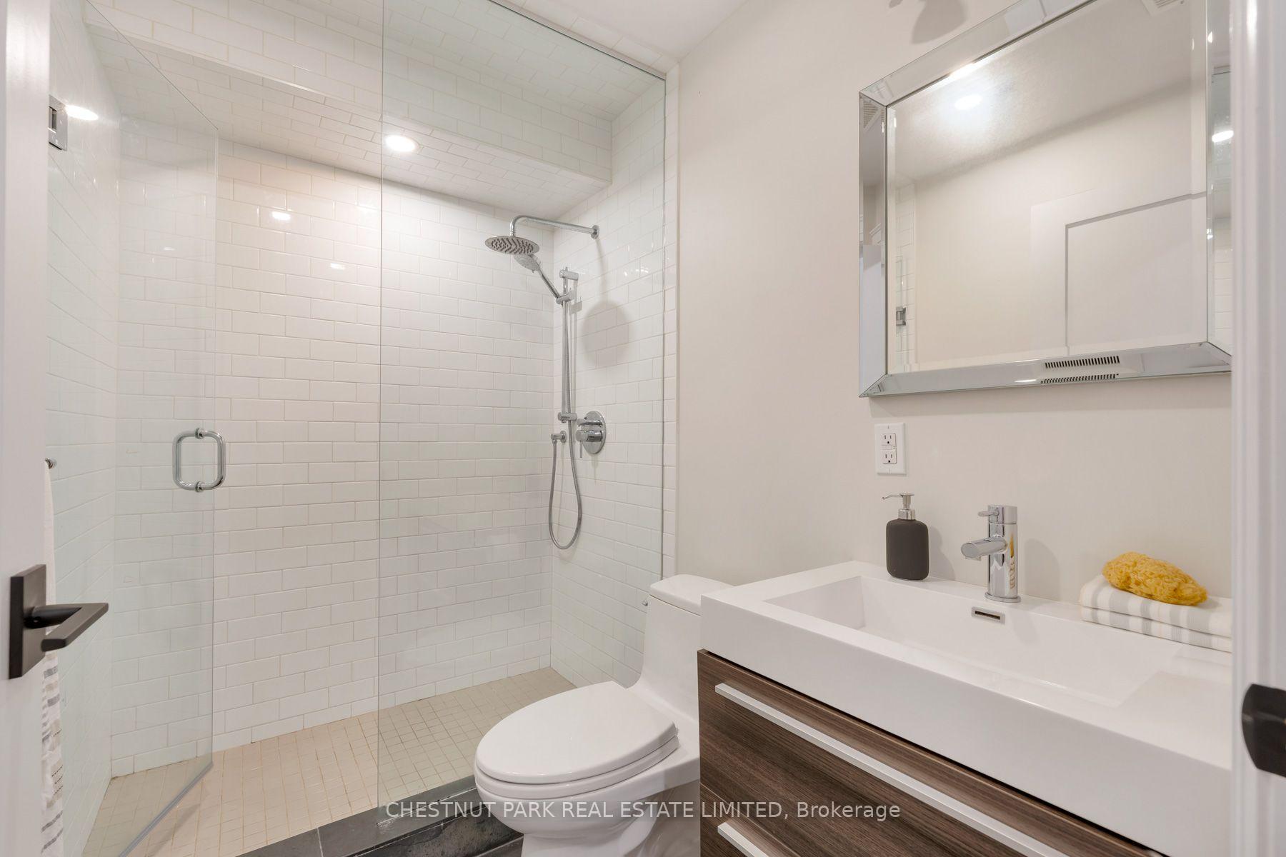 Photo 42 of 257 Borden Street, Toronto, University — HOMEH