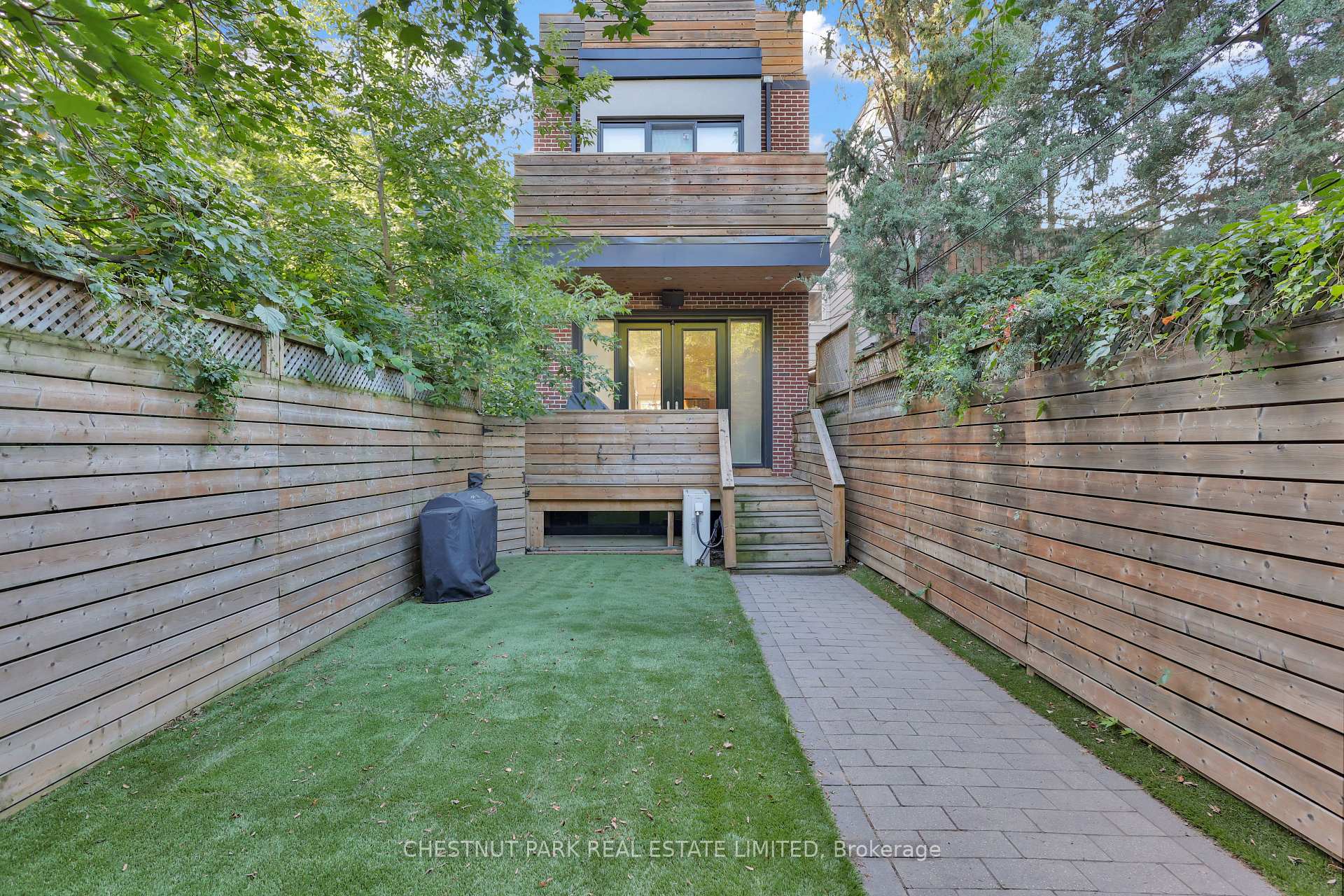 Photo 45 of 257 Borden Street, Toronto, University — HOMEH