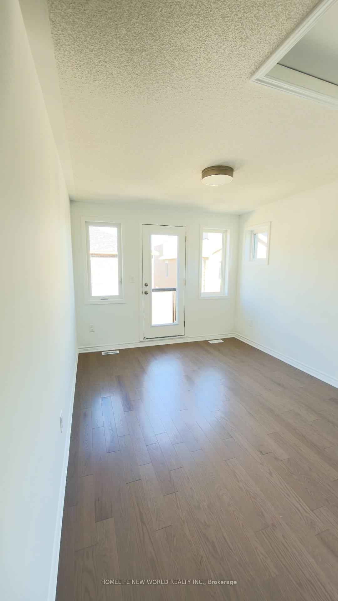 Photo 23 of 342 Stony Hill Boulevard, Markham, Rural Markham — HOMEH