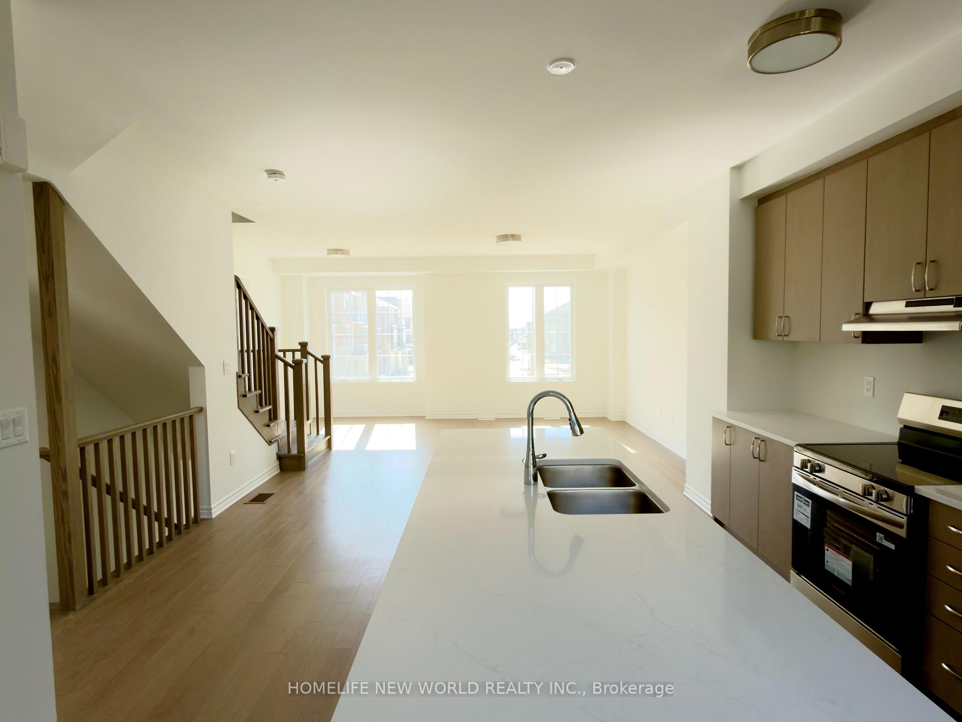 Photo 14 of 342 Stony Hill Boulevard, Markham, Rural Markham — HOMEH