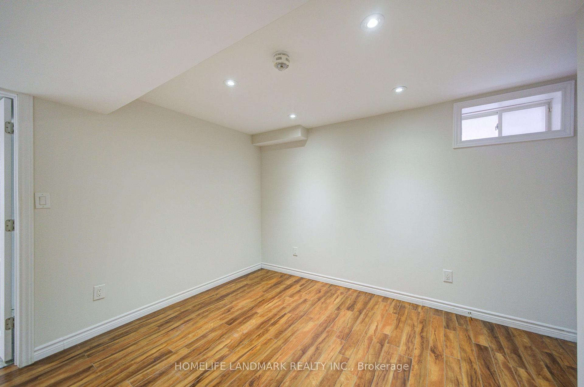 Photo 38 of 4478 Centretown Way, Mississauga, Hurontario — HOMEH