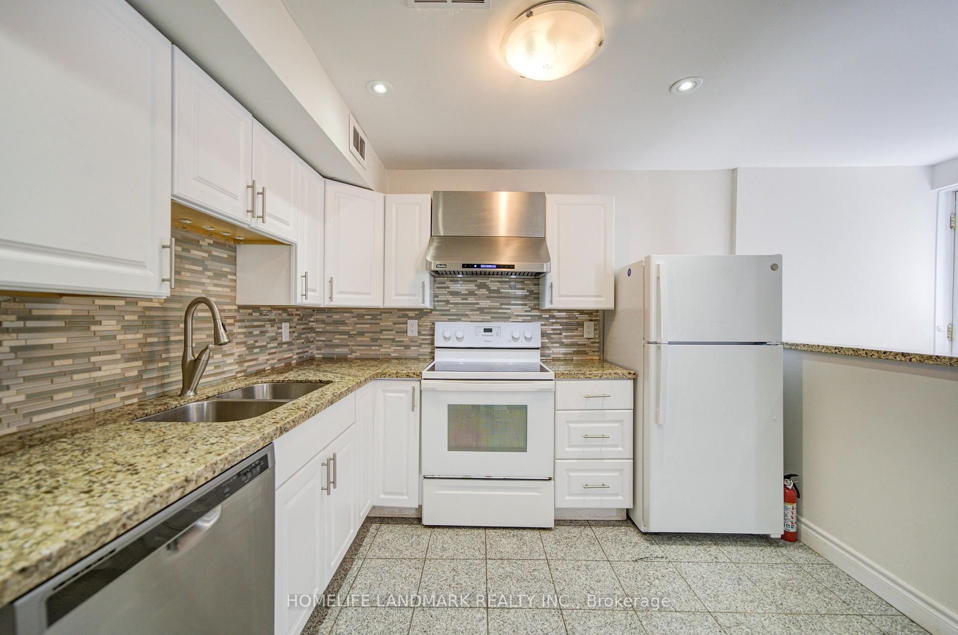 Photo 42 of 4478 Centretown Way, Mississauga, Hurontario — HOMEH