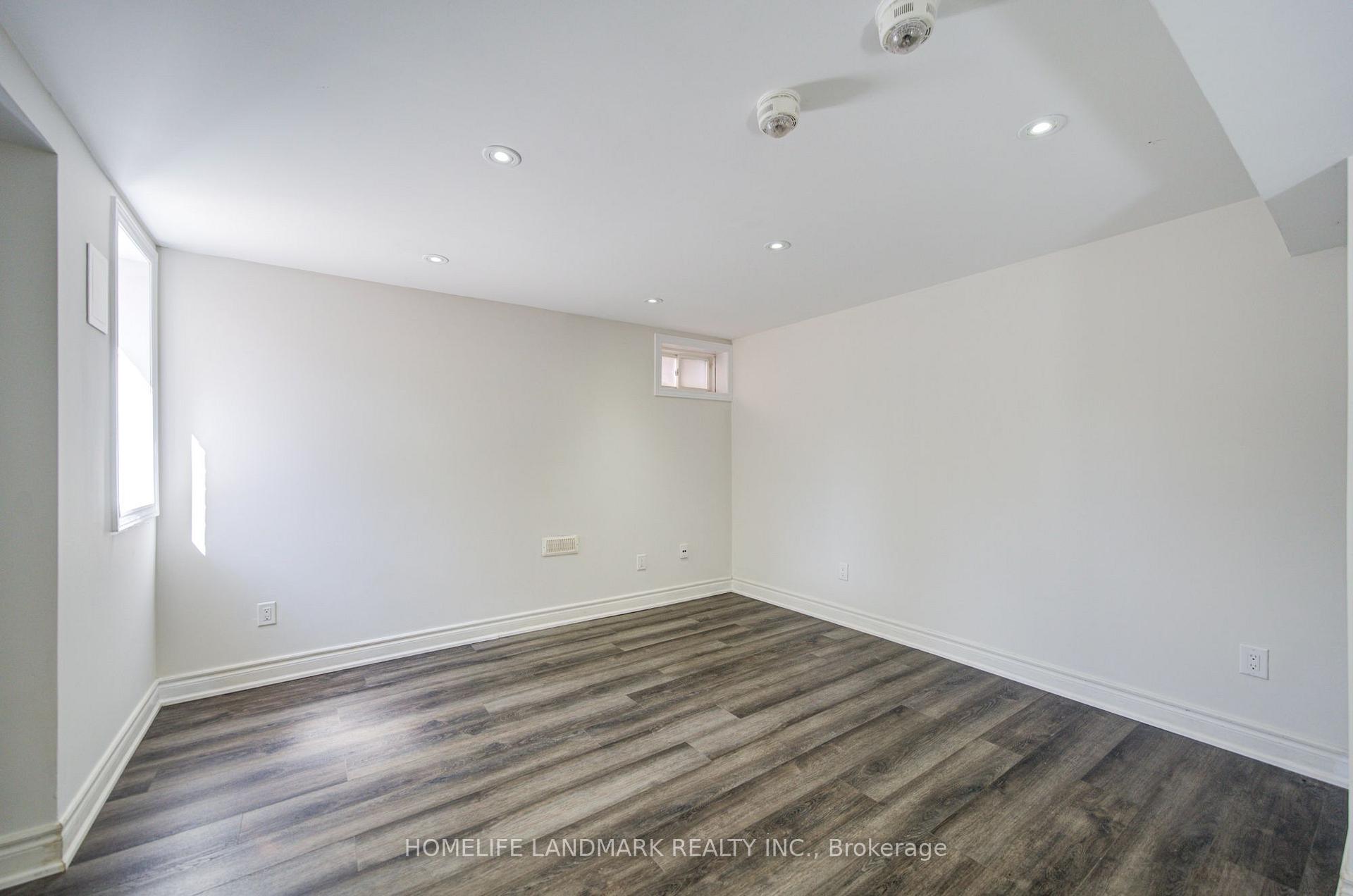 Photo 43 of 4478 Centretown Way, Mississauga, Hurontario — HOMEH