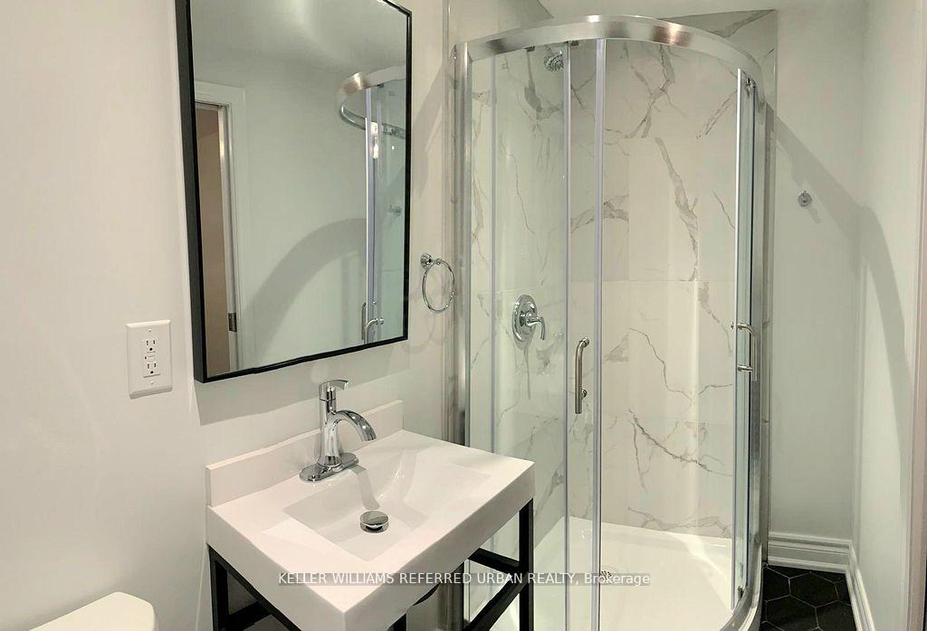 Photo 7 of Unit Main, 976 Timmins Gardens, Pickering, West Shore — HOMEH
