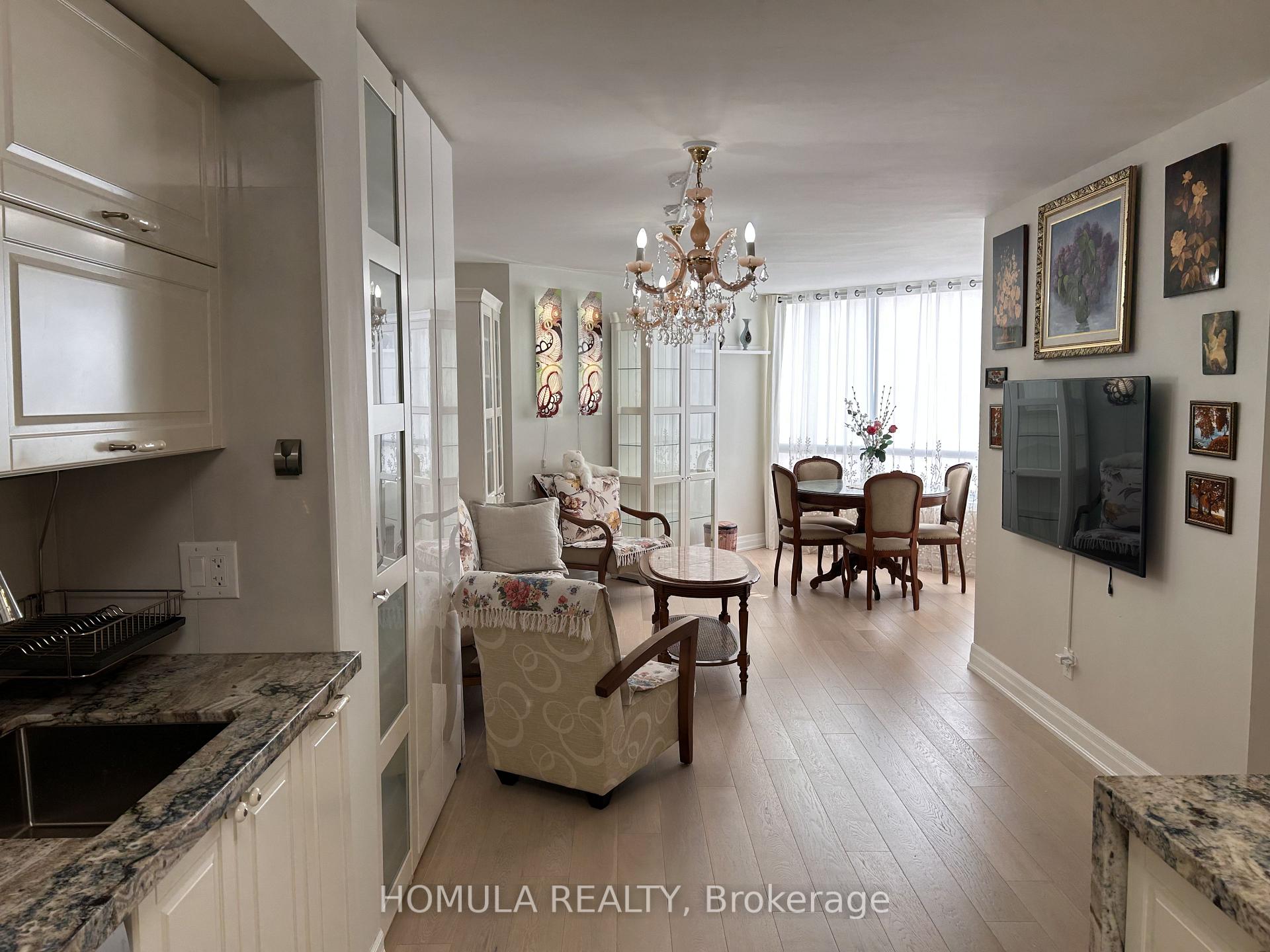 Photo 10 of Unit 706, 110 Promenade Circle, Vaughan, Brownridge — HOMEH