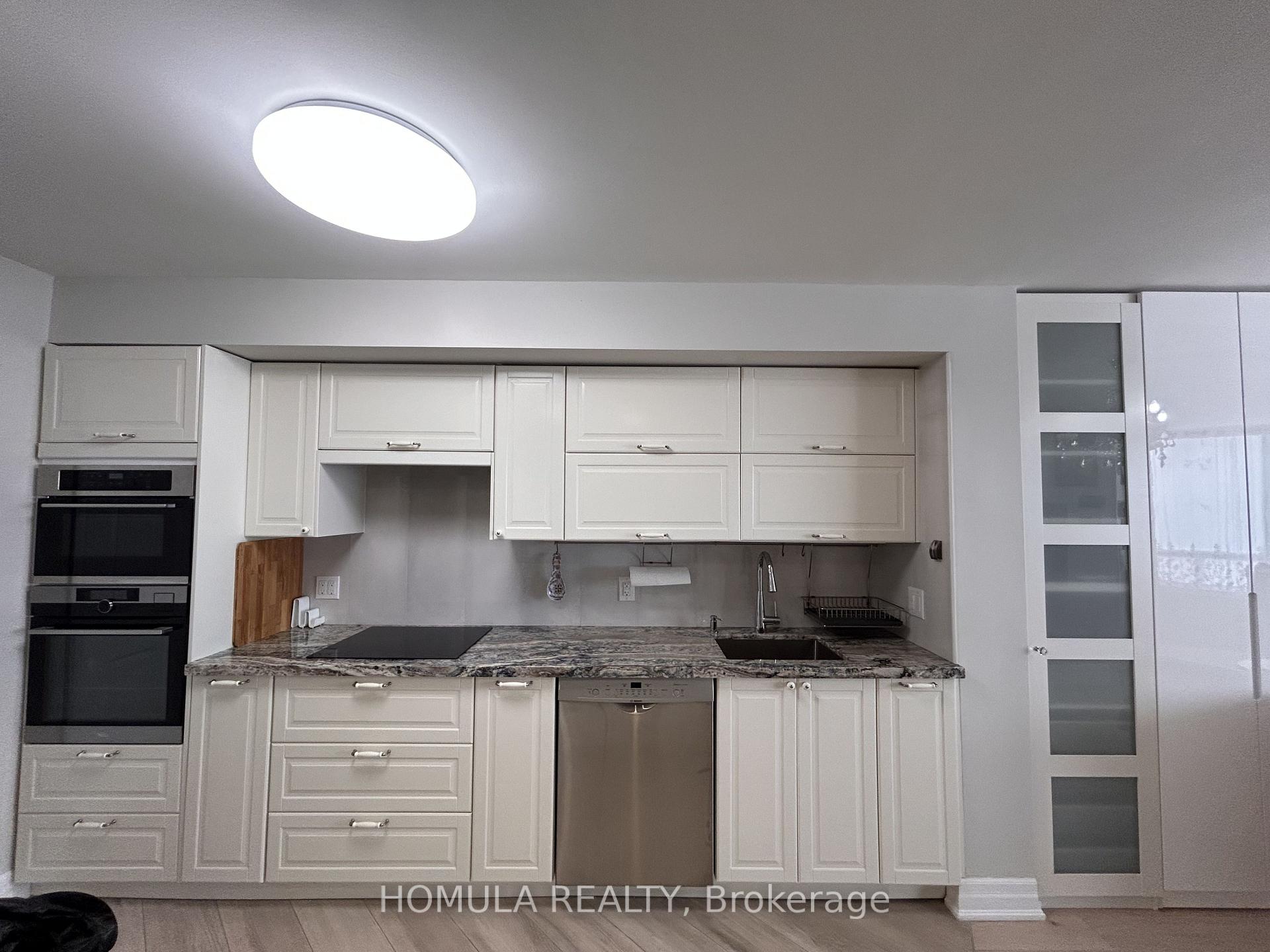 Photo 14 of Unit 706, 110 Promenade Circle, Vaughan, Brownridge — HOMEH