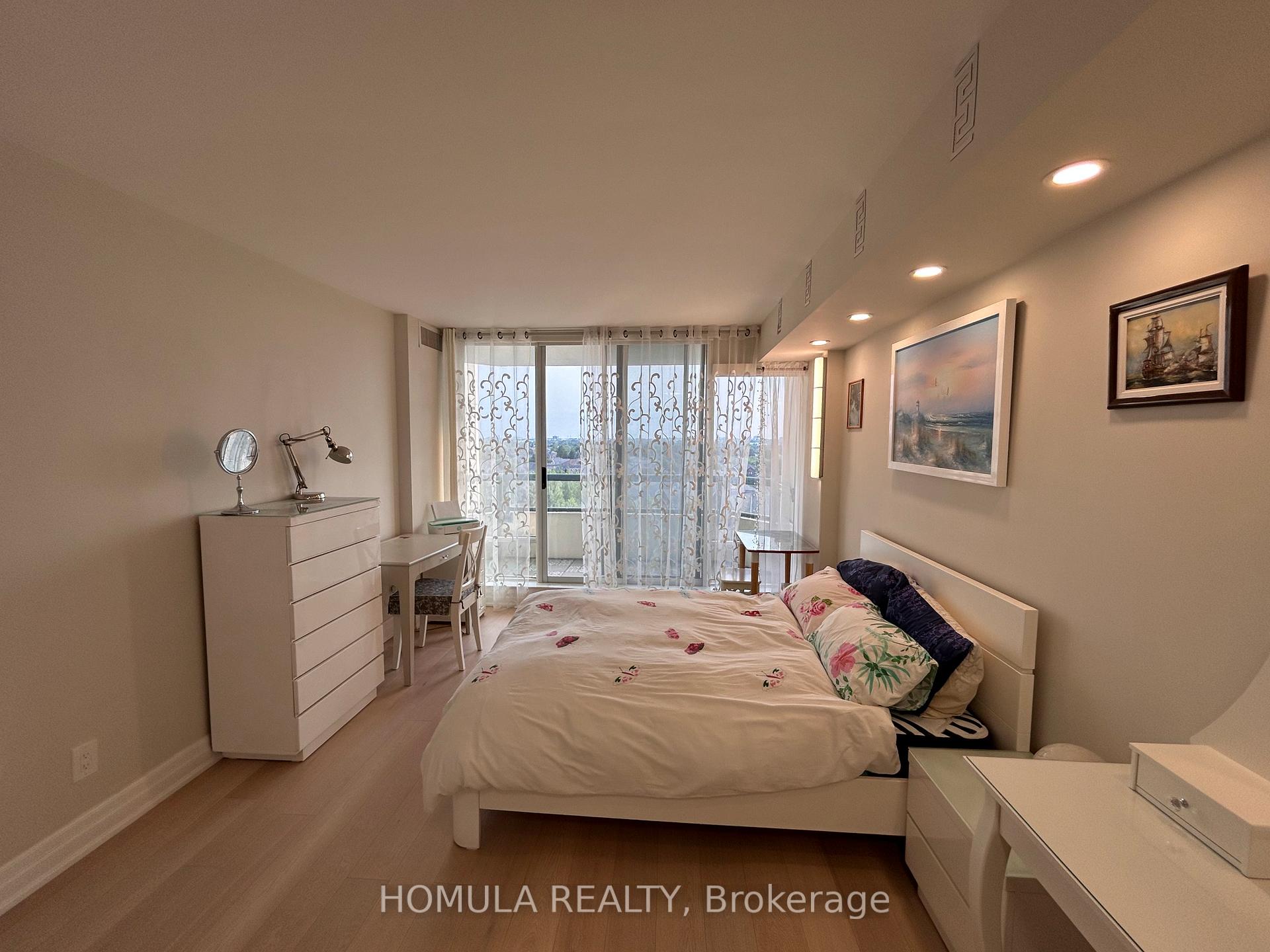 Photo 19 of Unit 706, 110 Promenade Circle, Vaughan, Brownridge — HOMEH
