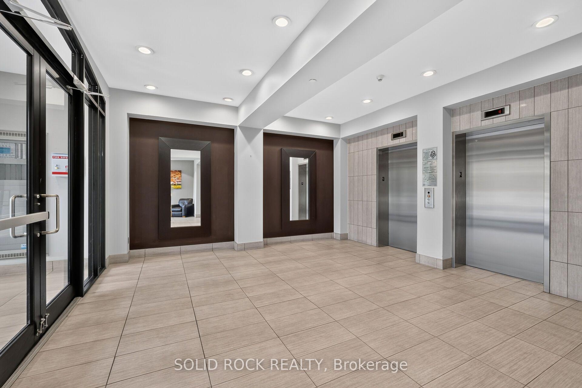 Photo 4 of Unit PH18, 808 Bronson Avenue, Ottawa, Dows Lake — HOMEH