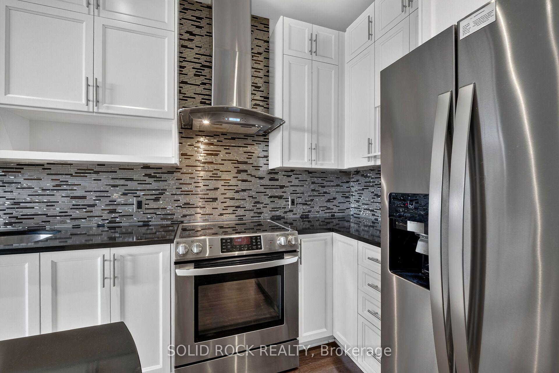 Photo 21 of Unit PH18, 808 Bronson Avenue, Ottawa, Dows Lake — HOMEH
