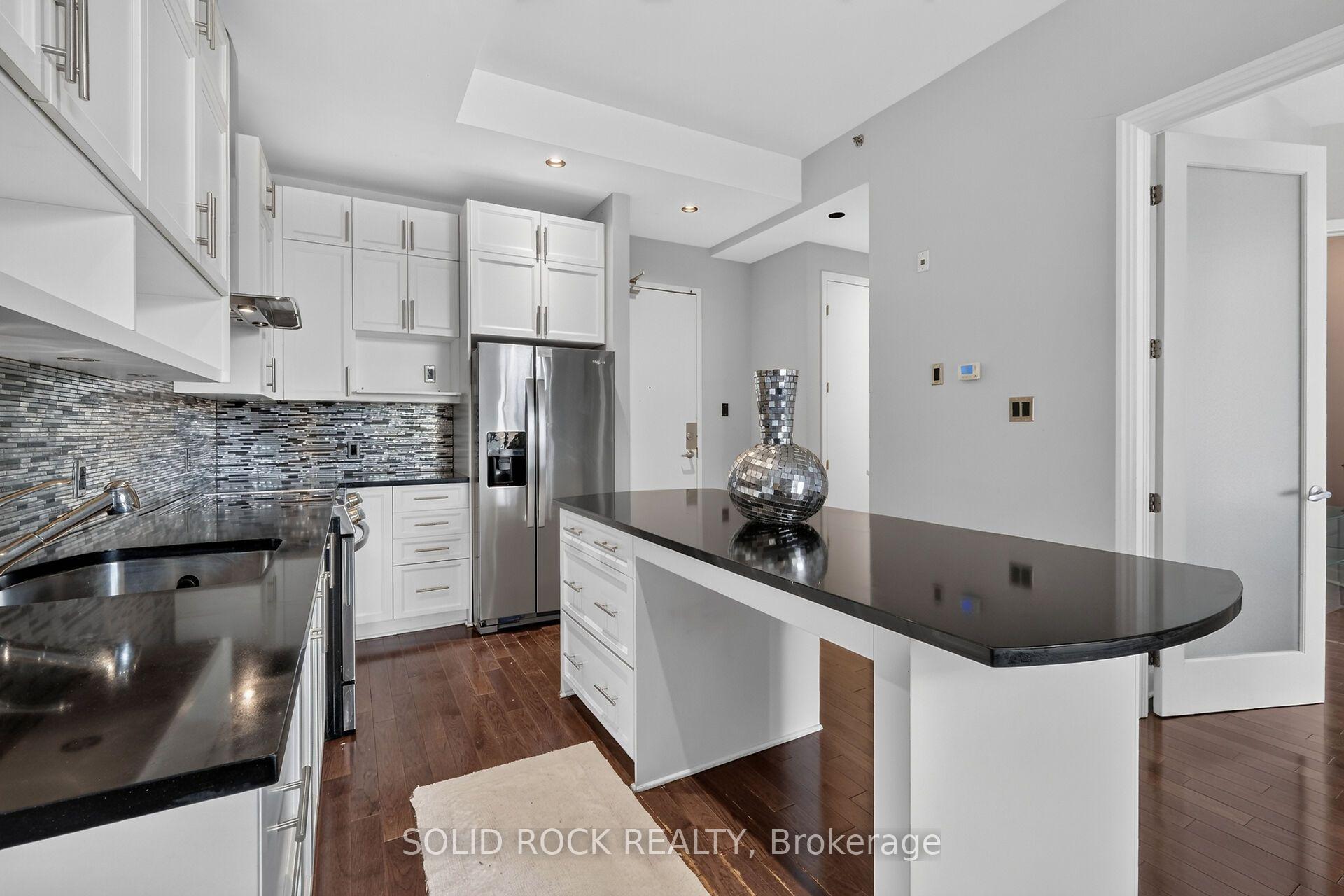 Photo 24 of Unit PH18, 808 Bronson Avenue, Ottawa, Dows Lake — HOMEH