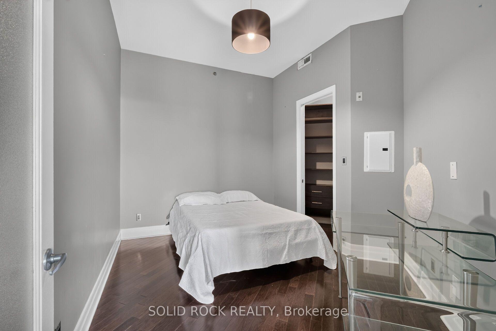 Photo 28 of Unit PH18, 808 Bronson Avenue, Ottawa, Dows Lake — HOMEH