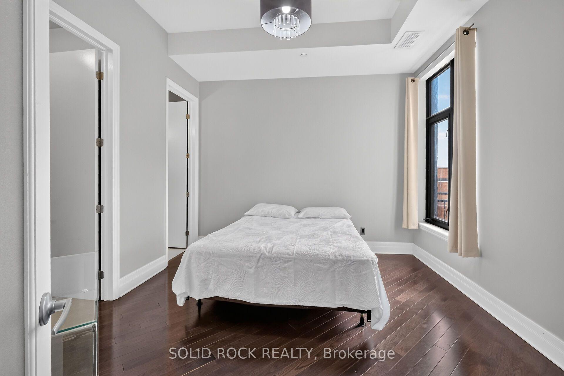 Photo 32 of Unit PH18, 808 Bronson Avenue, Ottawa, Dows Lake — HOMEH