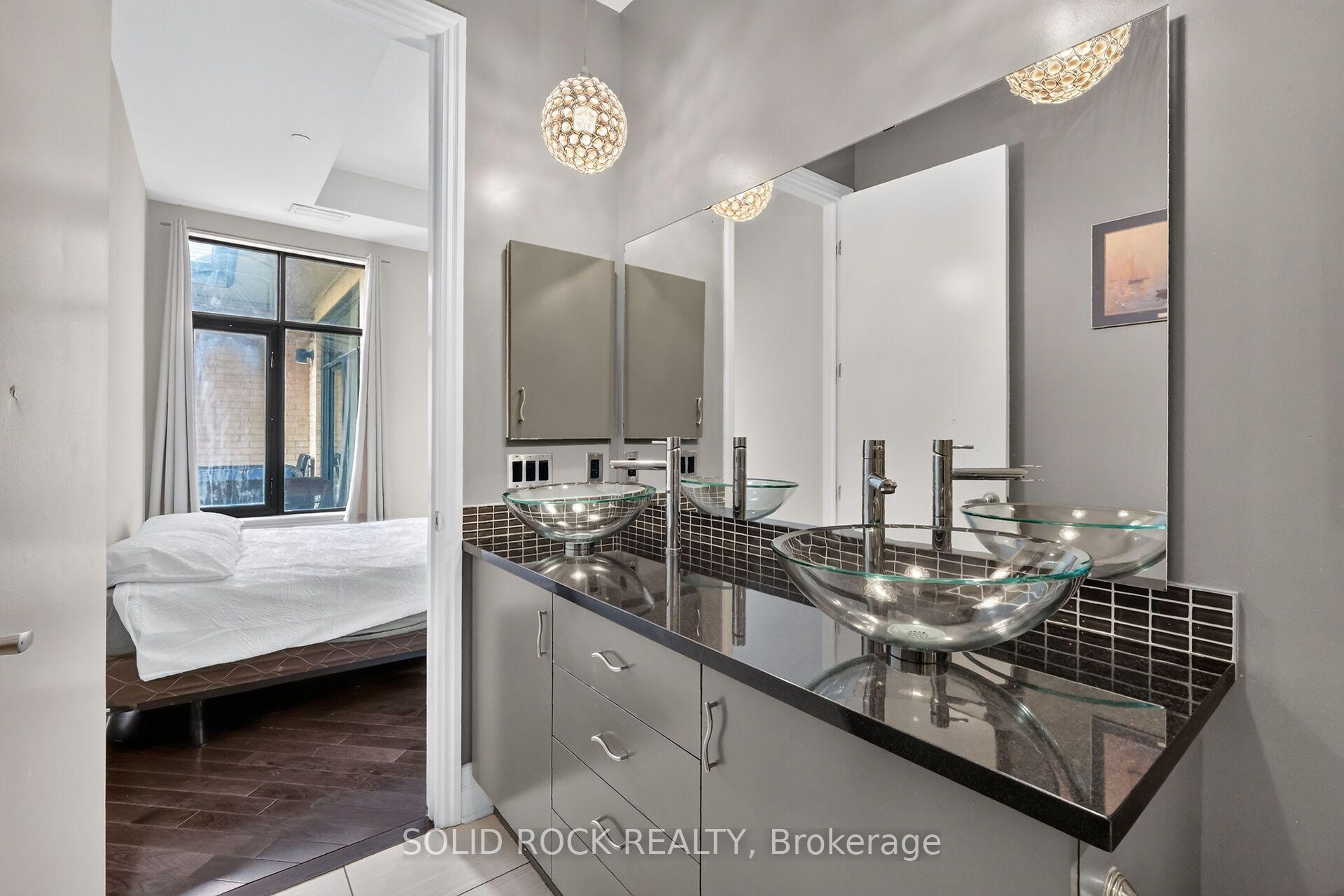 Photo 36 of Unit PH18, 808 Bronson Avenue, Ottawa, Dows Lake — HOMEH
