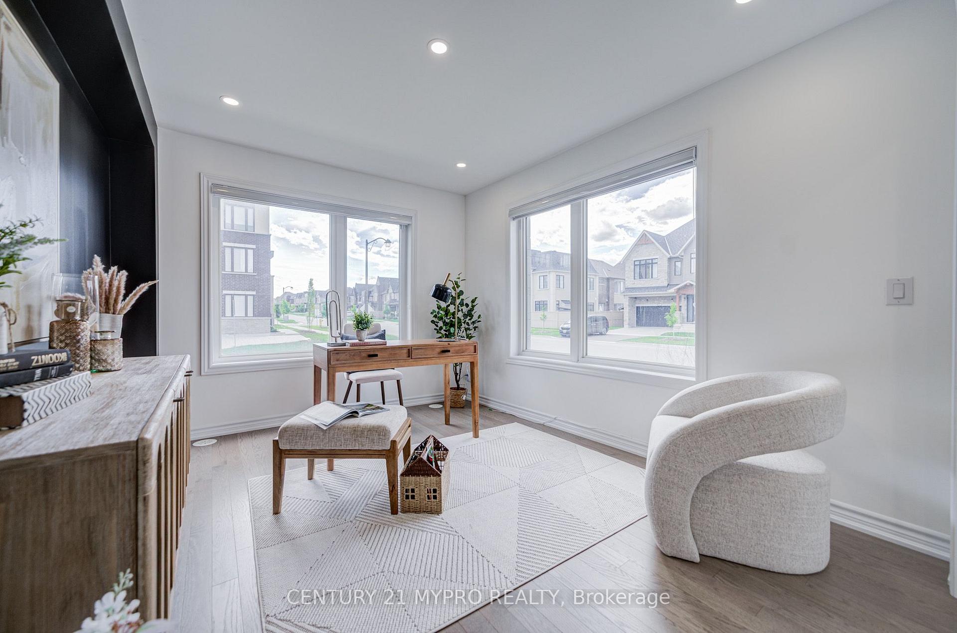 Photo 10 of 107 William Shearn Crescent, Markham, Angus Glen — HOMEH