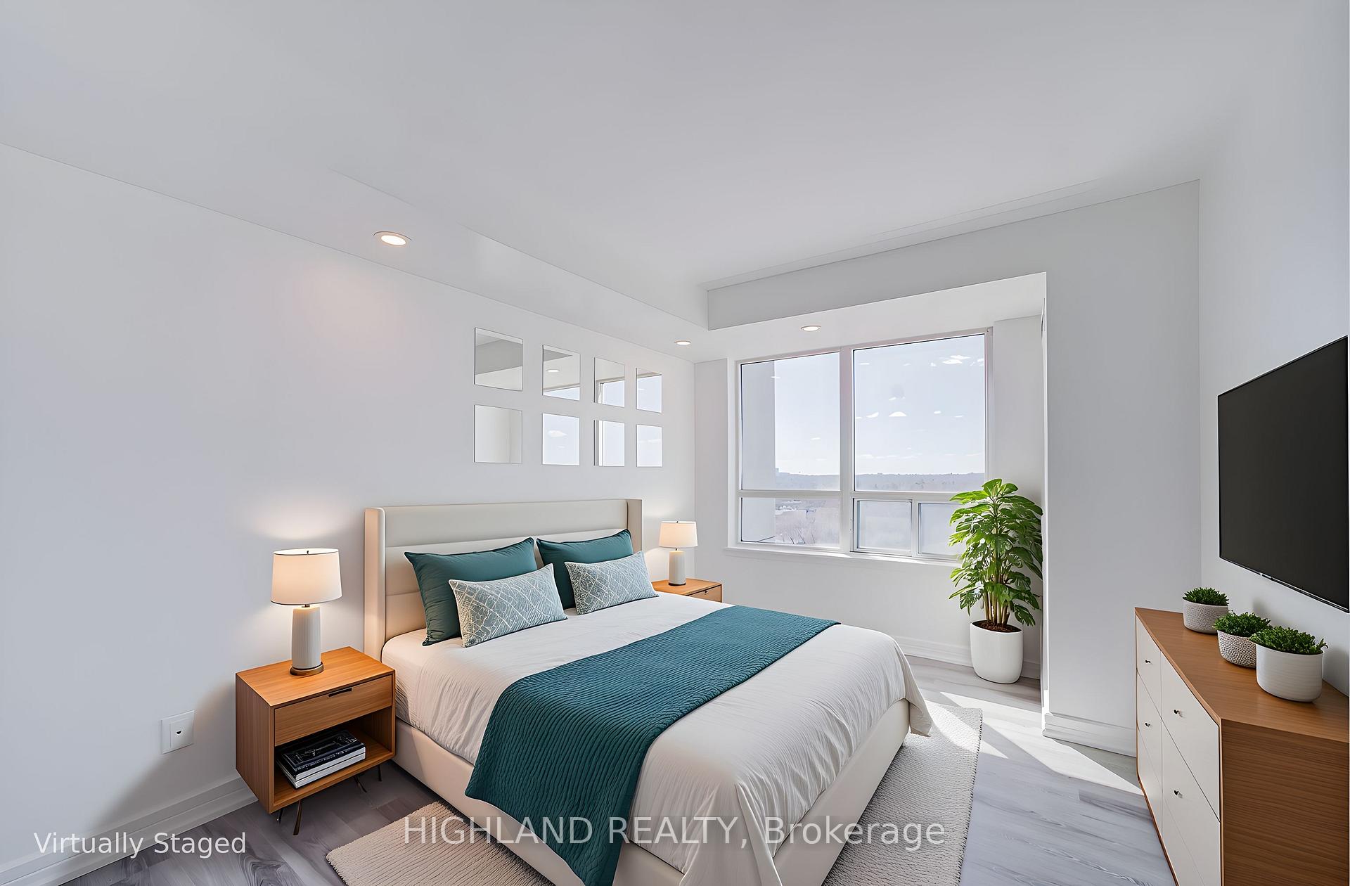 Photo 8 of Unit 1002, 18 Harrison Garden Boulevard, North York, Willowdale East — HOMEH