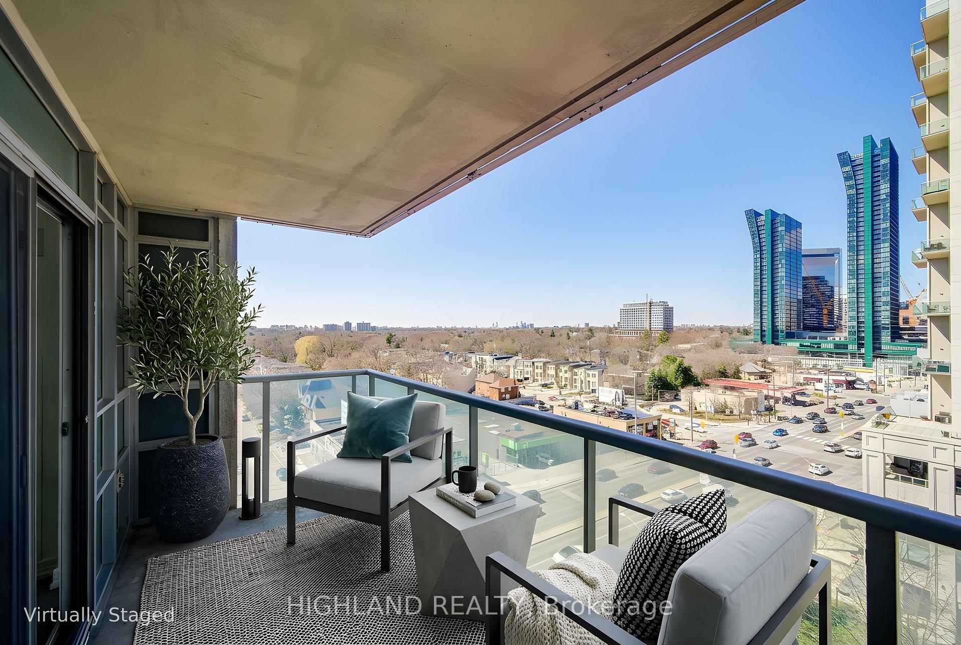 Photo 9 of Unit 1002, 18 Harrison Garden Boulevard, North York, Willowdale East — HOMEH