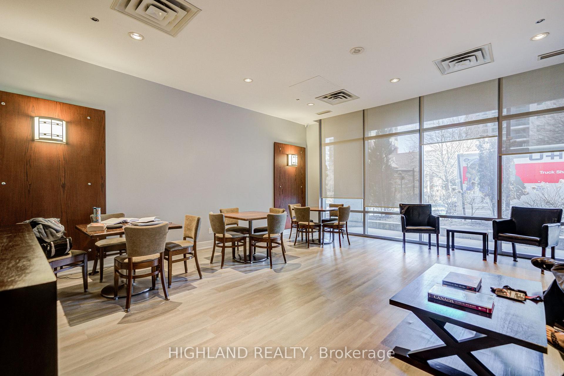 Photo 16 of Unit 1002, 18 Harrison Garden Boulevard, North York, Willowdale East — HOMEH
