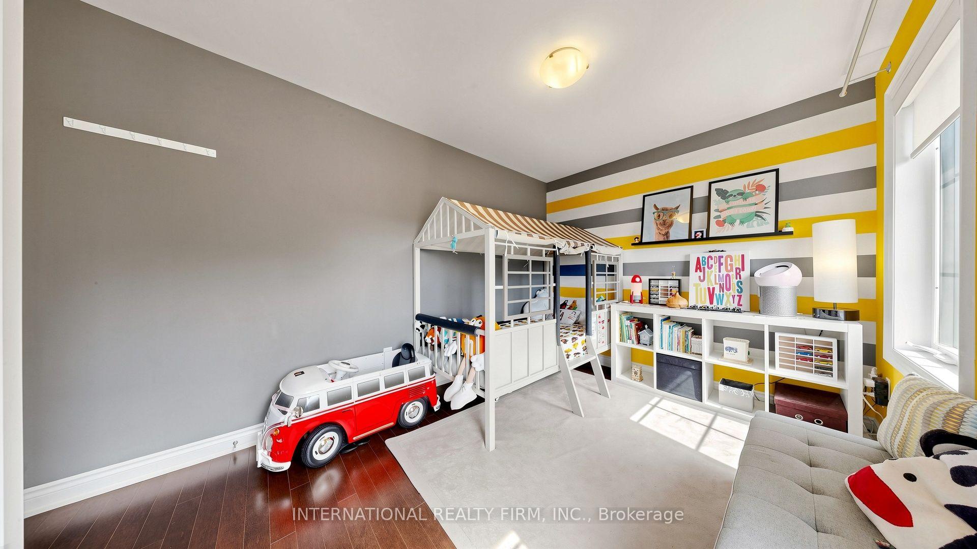 Photo 36 of 110 Lorraine Drive, North York, Willowdale West — HOMEH