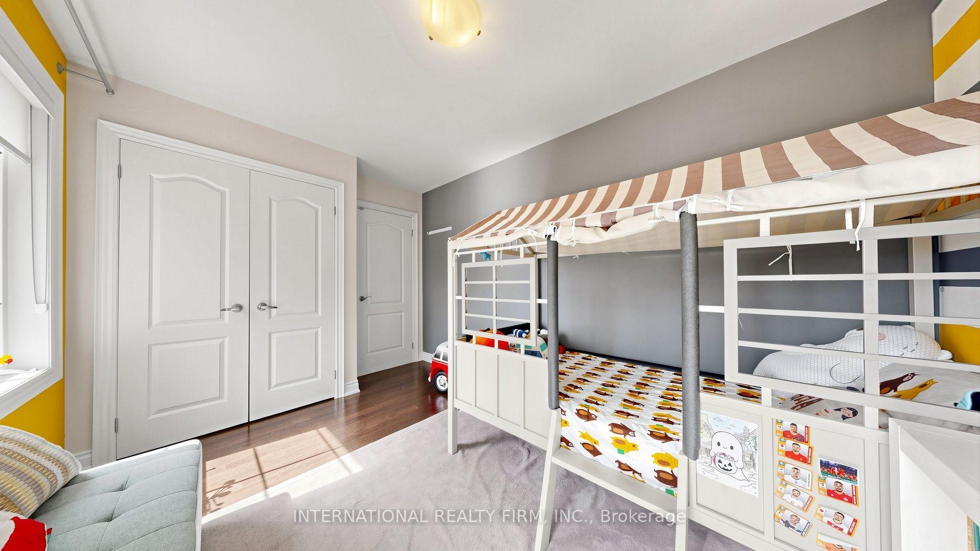Photo 37 of 110 Lorraine Drive, North York, Willowdale West — HOMEH