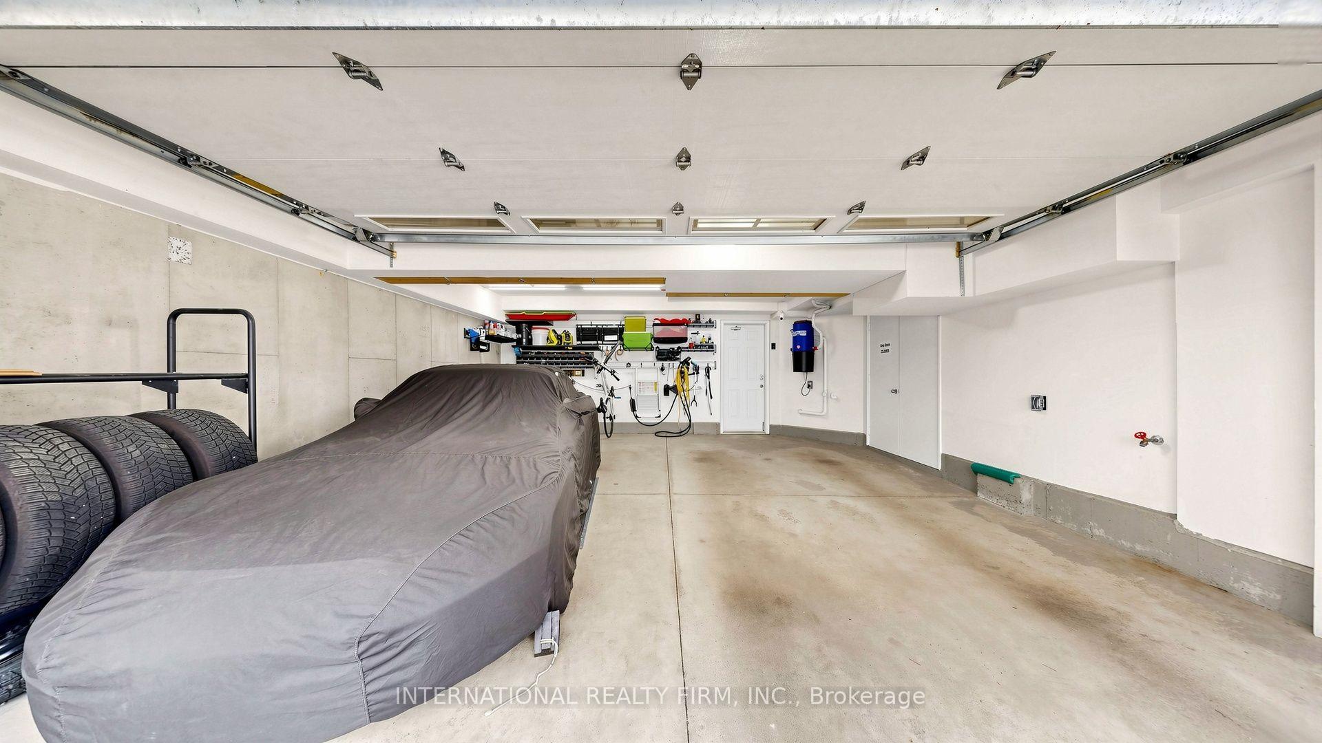 Photo 43 of 110 Lorraine Drive, North York, Willowdale West — HOMEH
