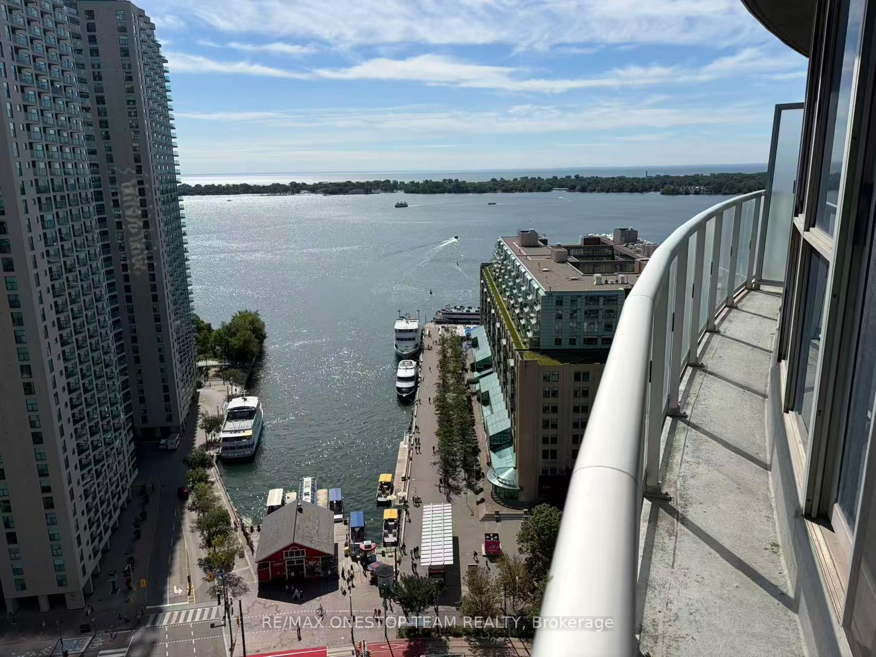 Photo of Unit 2505, 8 York Street