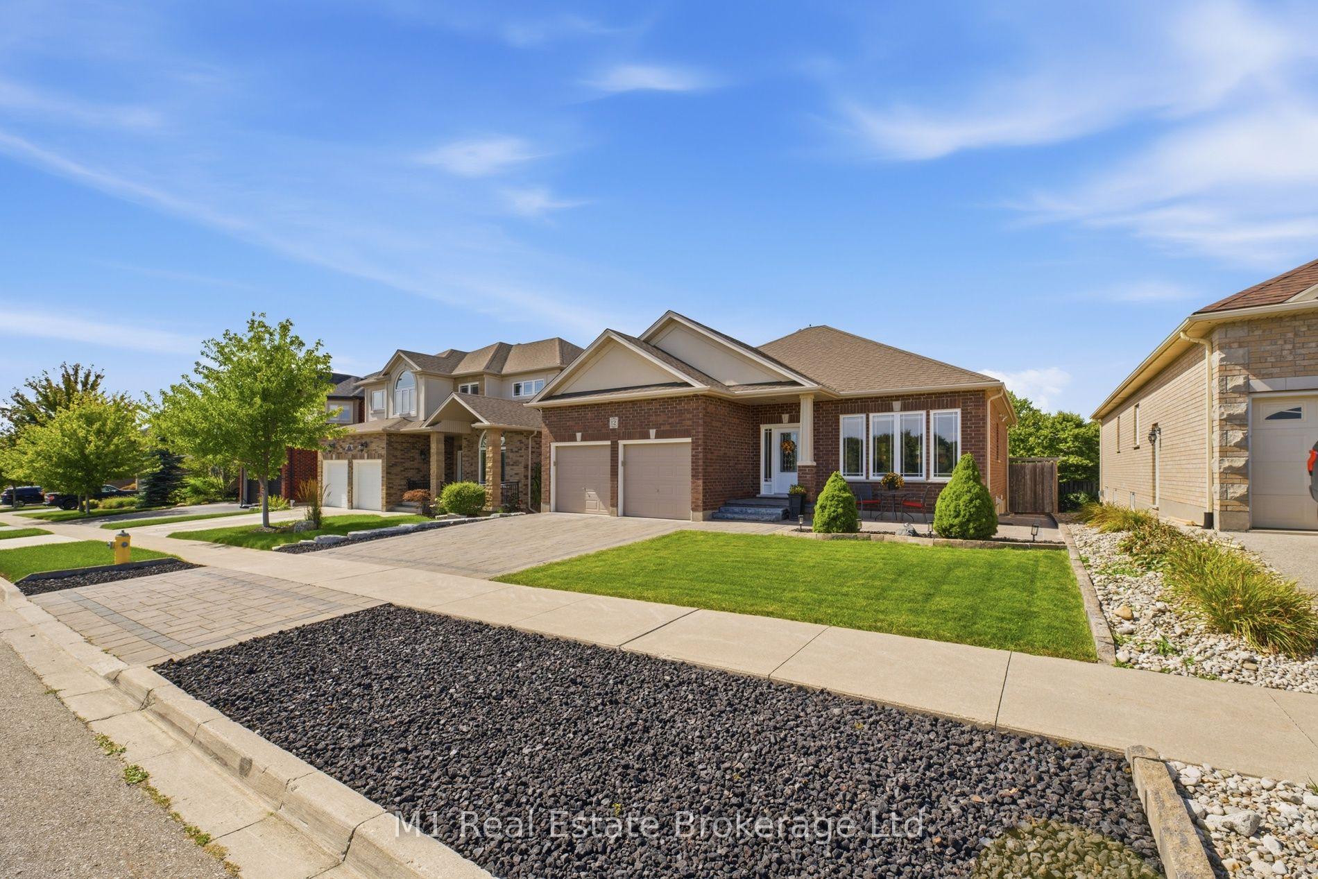 Photo 4 of 12 Sweeney Drive, Guelph, Kortright East — HOMEH