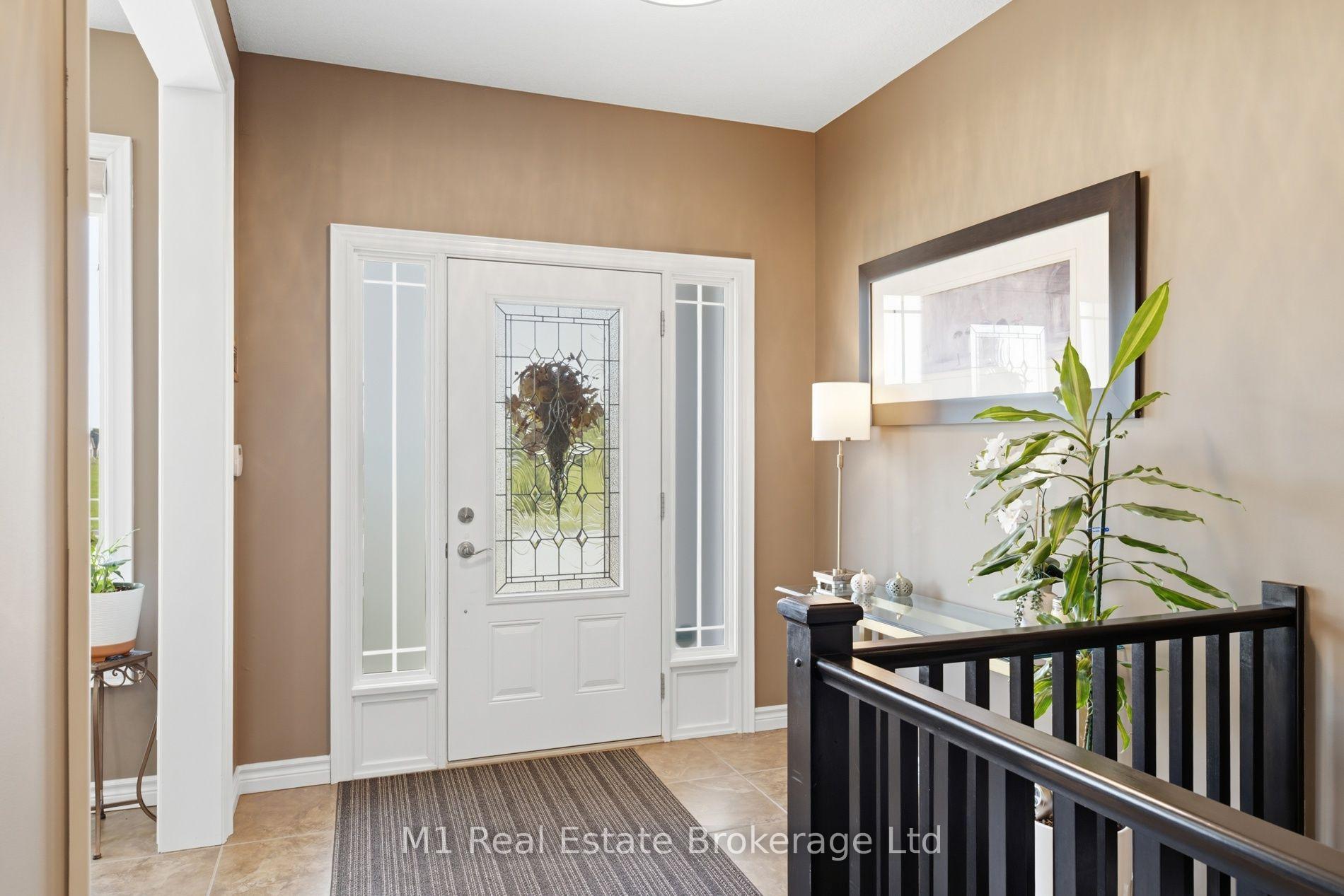 Photo 6 of 12 Sweeney Drive, Guelph, Kortright East — HOMEH