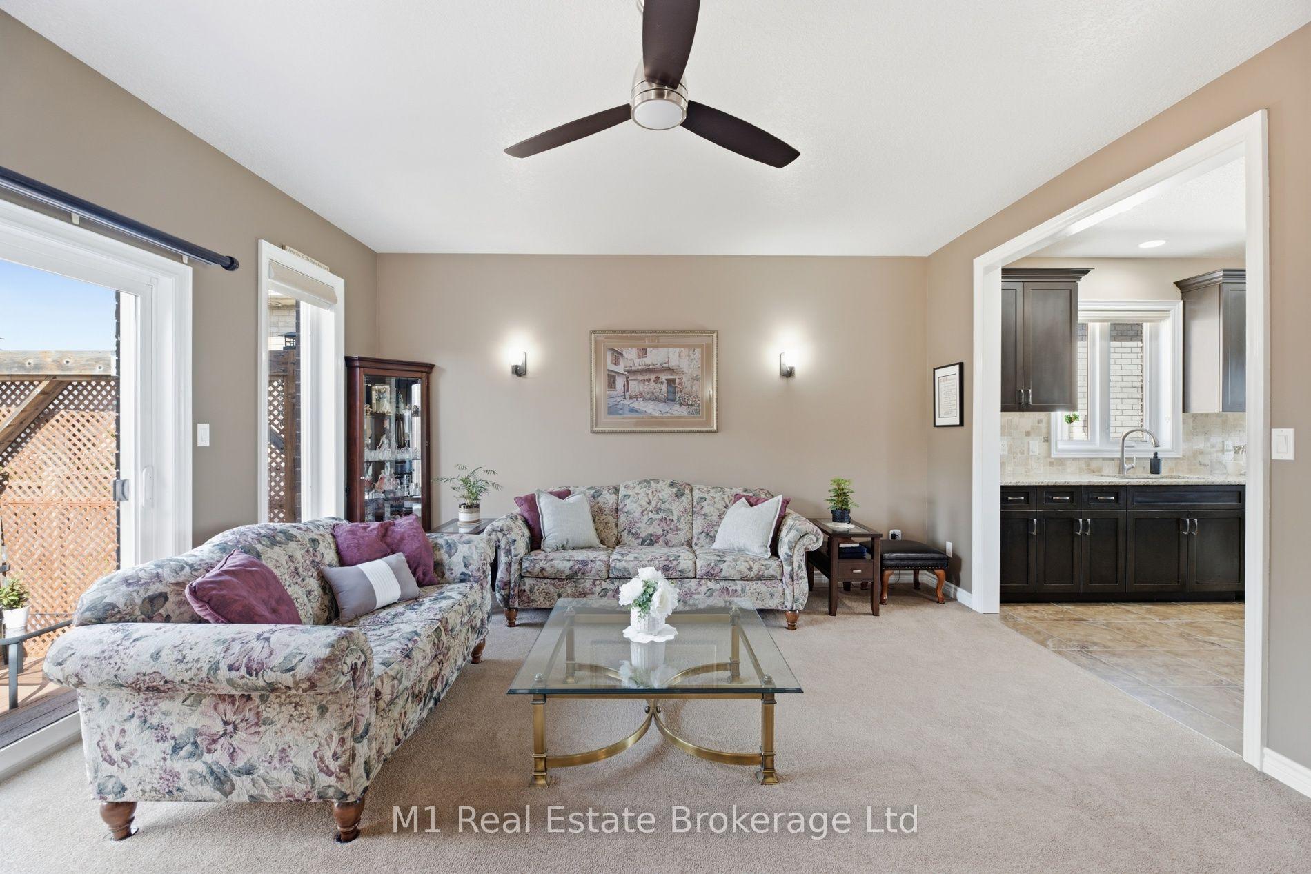 Photo 10 of 12 Sweeney Drive, Guelph, Kortright East — HOMEH