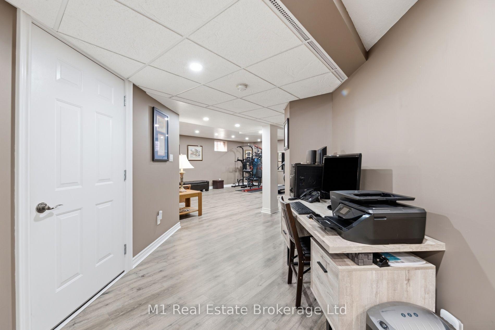 Photo 27 of 12 Sweeney Drive, Guelph, Kortright East — HOMEH