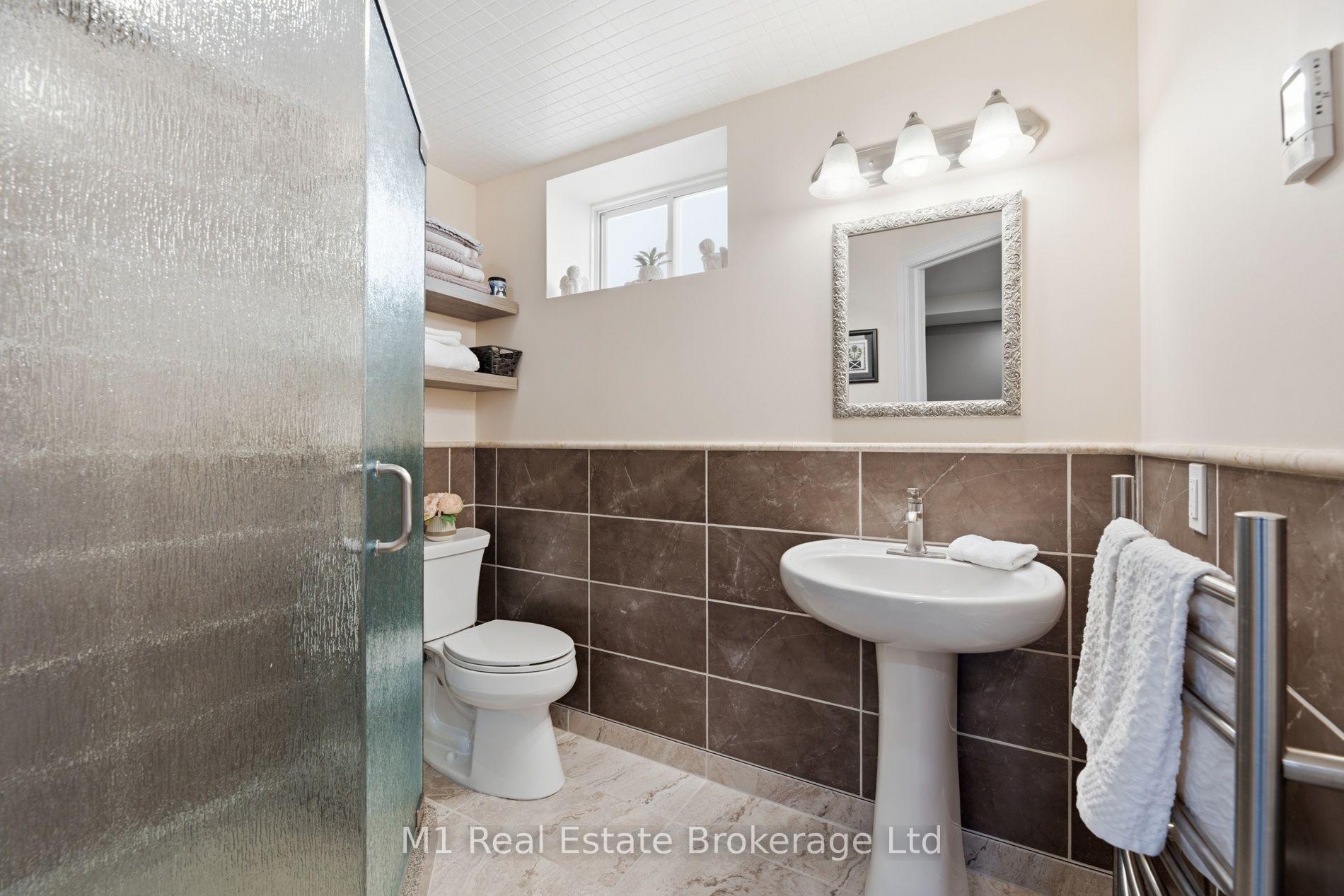 Photo 36 of 12 Sweeney Drive, Guelph, Kortright East — HOMEH